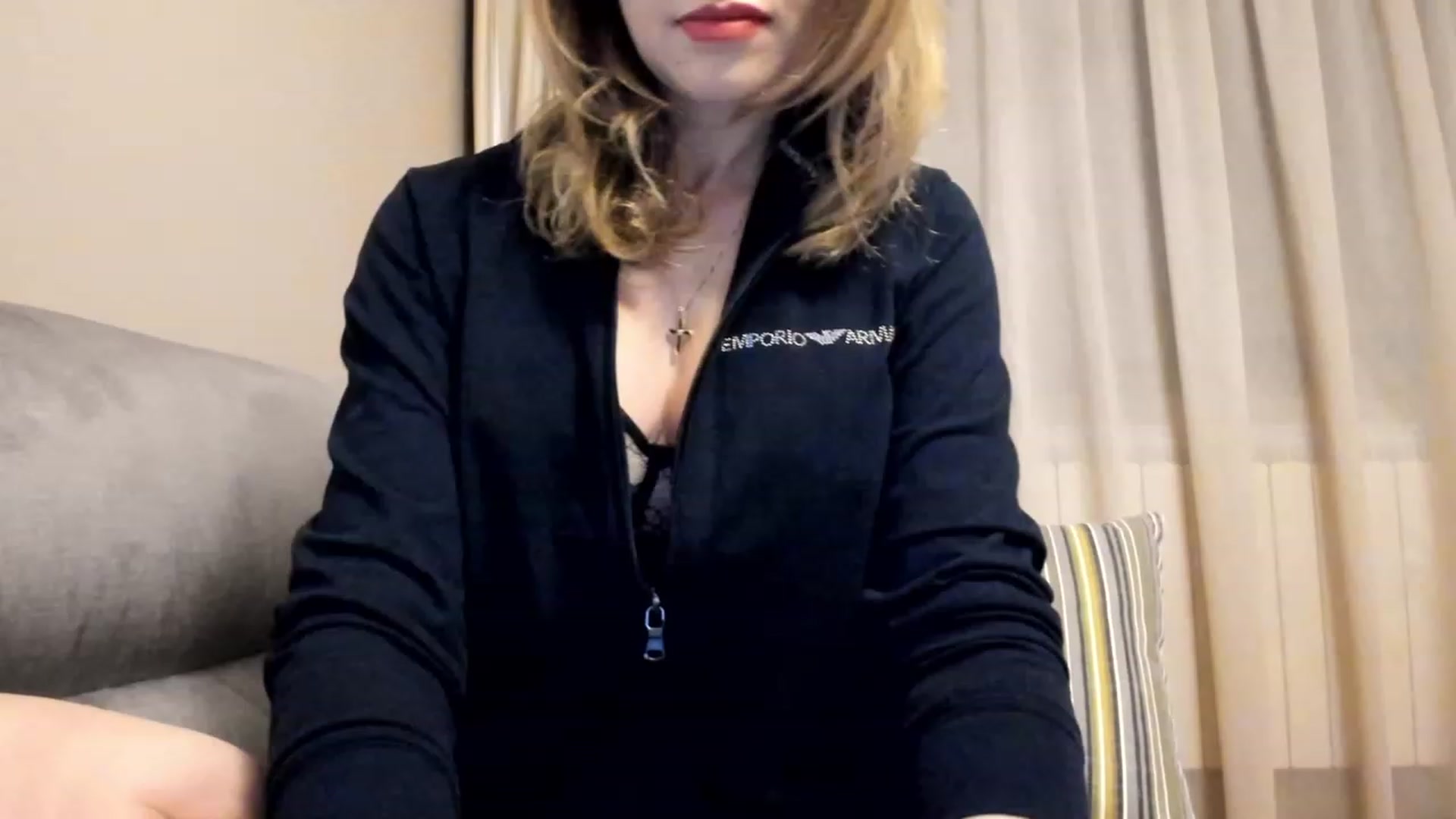 Gallery image thumbnail from Lu126's myfreecams stream on, 02/08/2023, 04:53 image 2 of 20