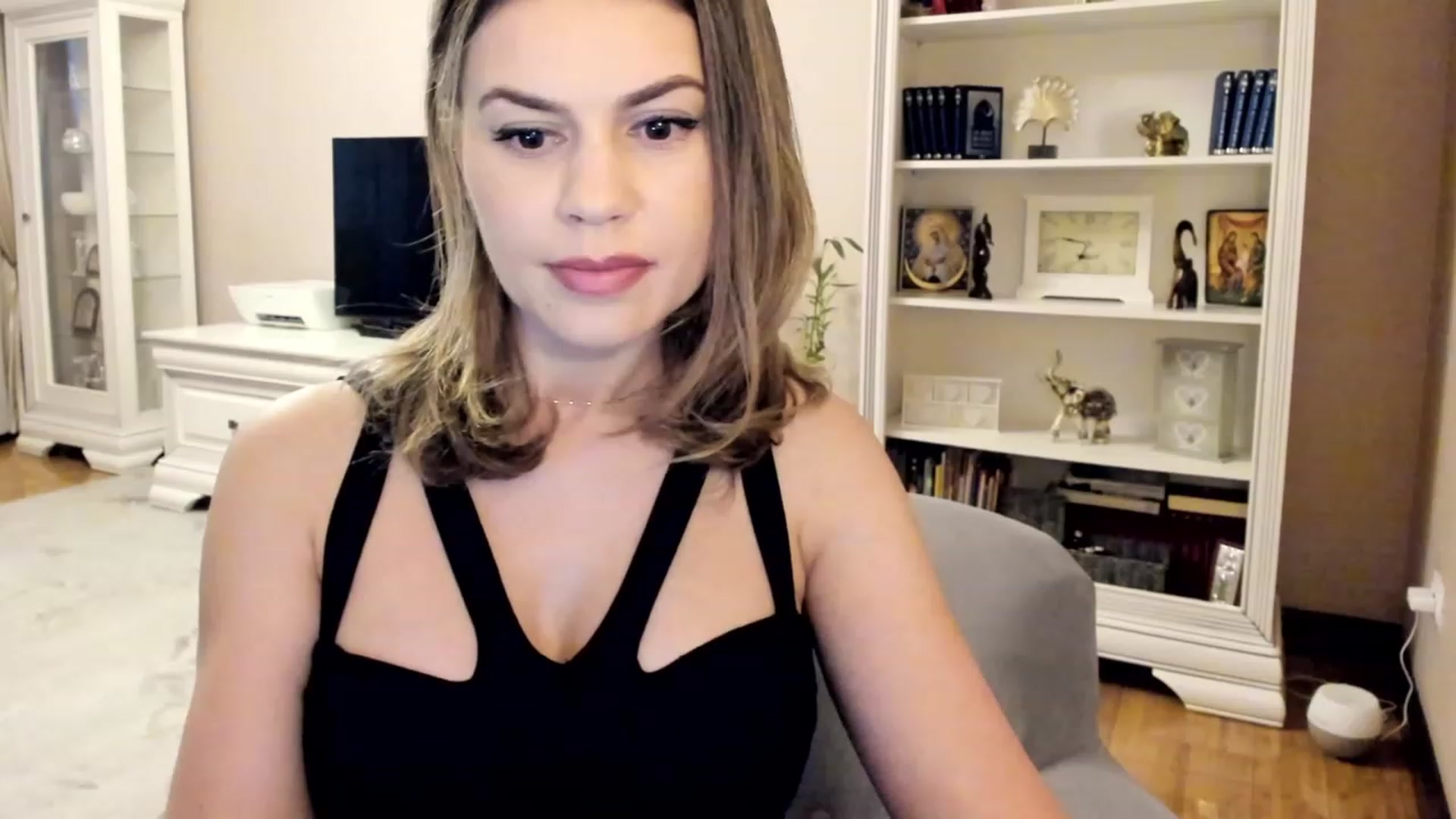 Gallery image thumbnail from Lu126's myfreecams stream on, 03/09/2023, 04:55 image 20 of 20
