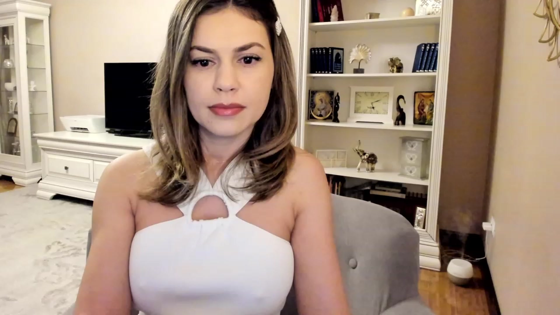 Gallery image thumbnail from Lu126's myfreecams stream on, 03/31/2023, 03:53 image 3 of 20