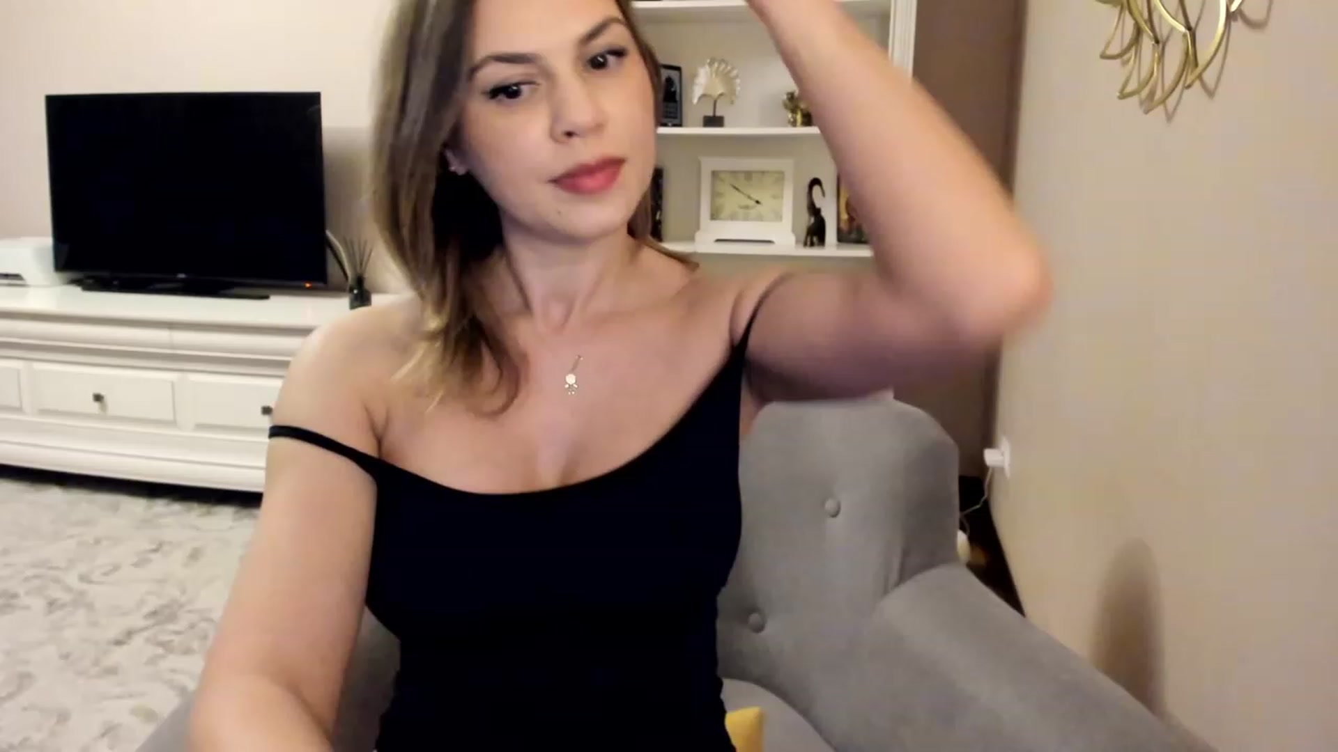 Gallery image thumbnail from Lu126's myfreecams stream on, 04/02/2023, 24:56 image 20 of 20