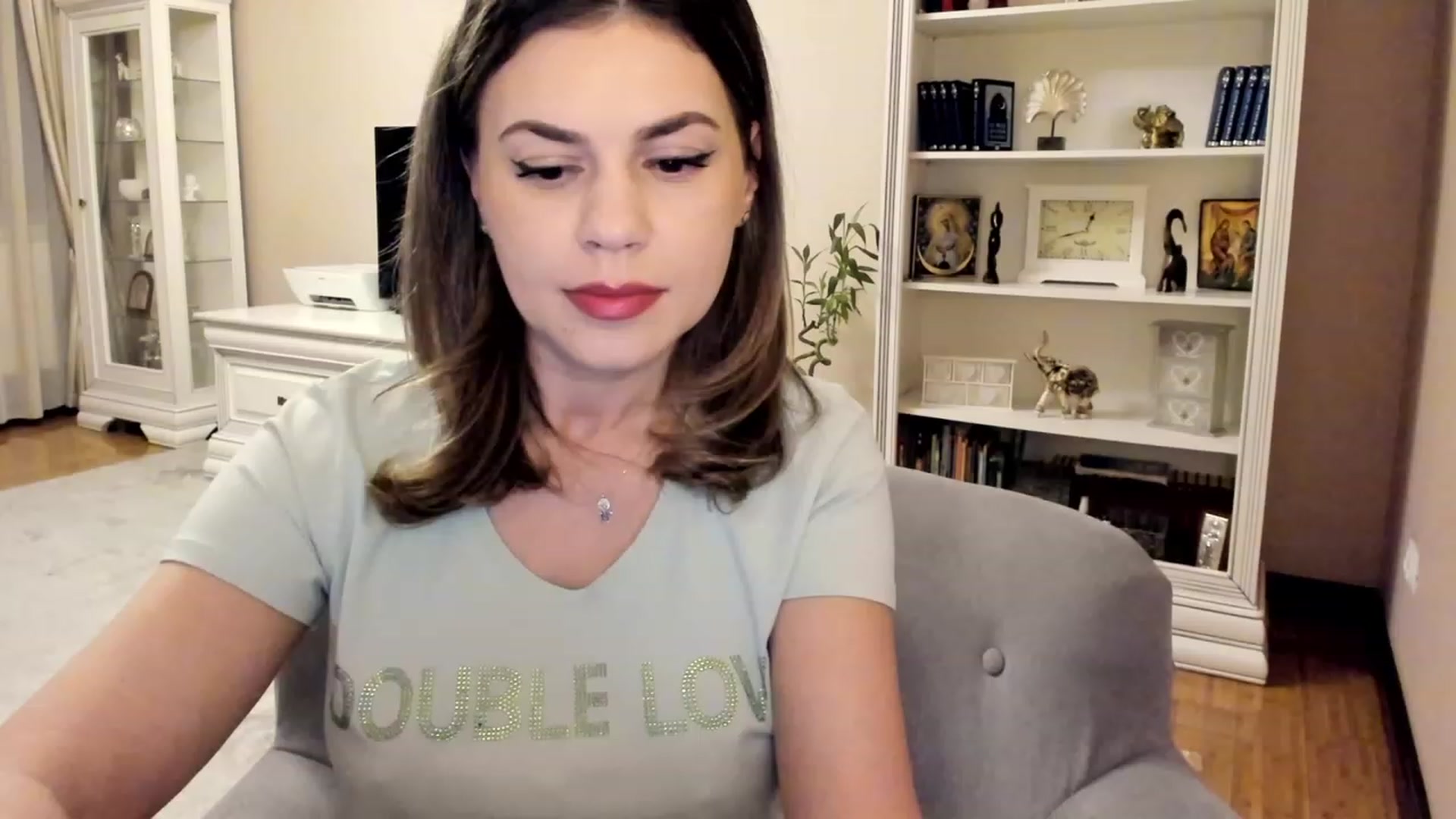 Gallery image thumbnail from Lu126's myfreecams stream on, 04/07/2023, 23:53 image 3 of 20