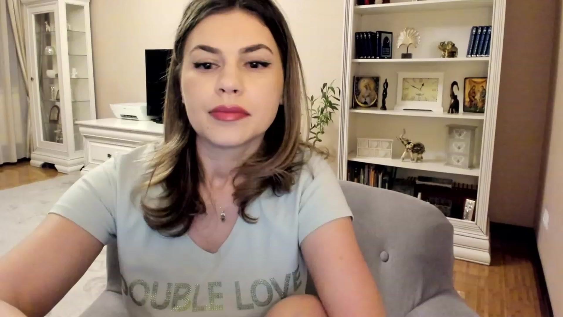 Gallery image thumbnail from Lu126's myfreecams stream on, 04/07/2023, 23:53 image 4 of 20