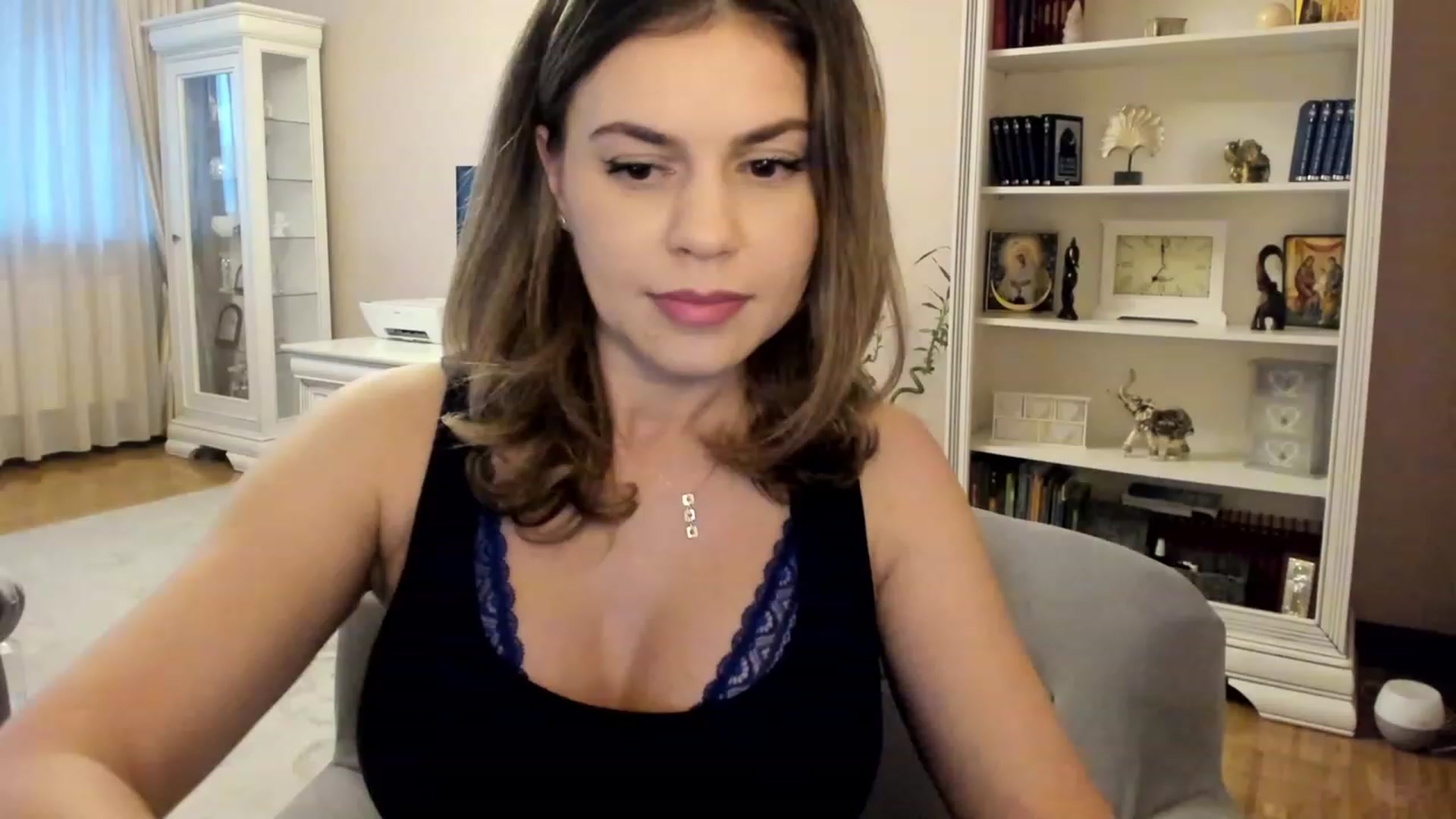 Gallery image thumbnail from Lu126's myfreecams stream on, 04/14/2023, 04:29 image 1 of 20