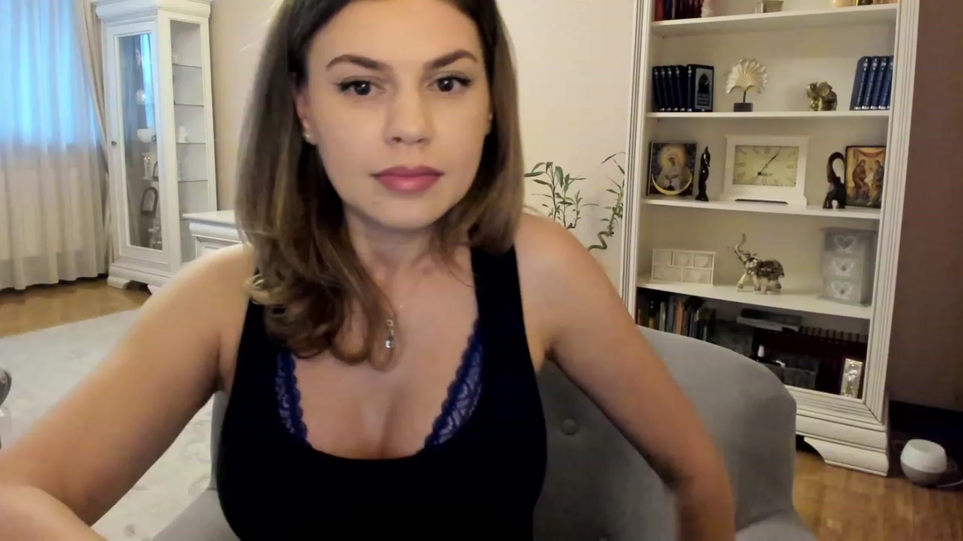 Gallery image thumbnail from Lu126's myfreecams stream on, 04/14/2023, 04:29 image 6 of 20