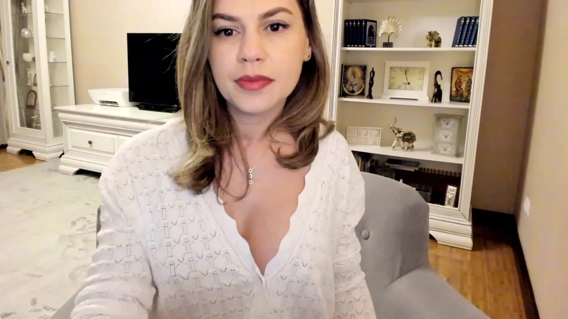 Gallery image thumbnail from Lu126's myfreecams stream on, 04/29/2023, 02:09 image 12 of 20