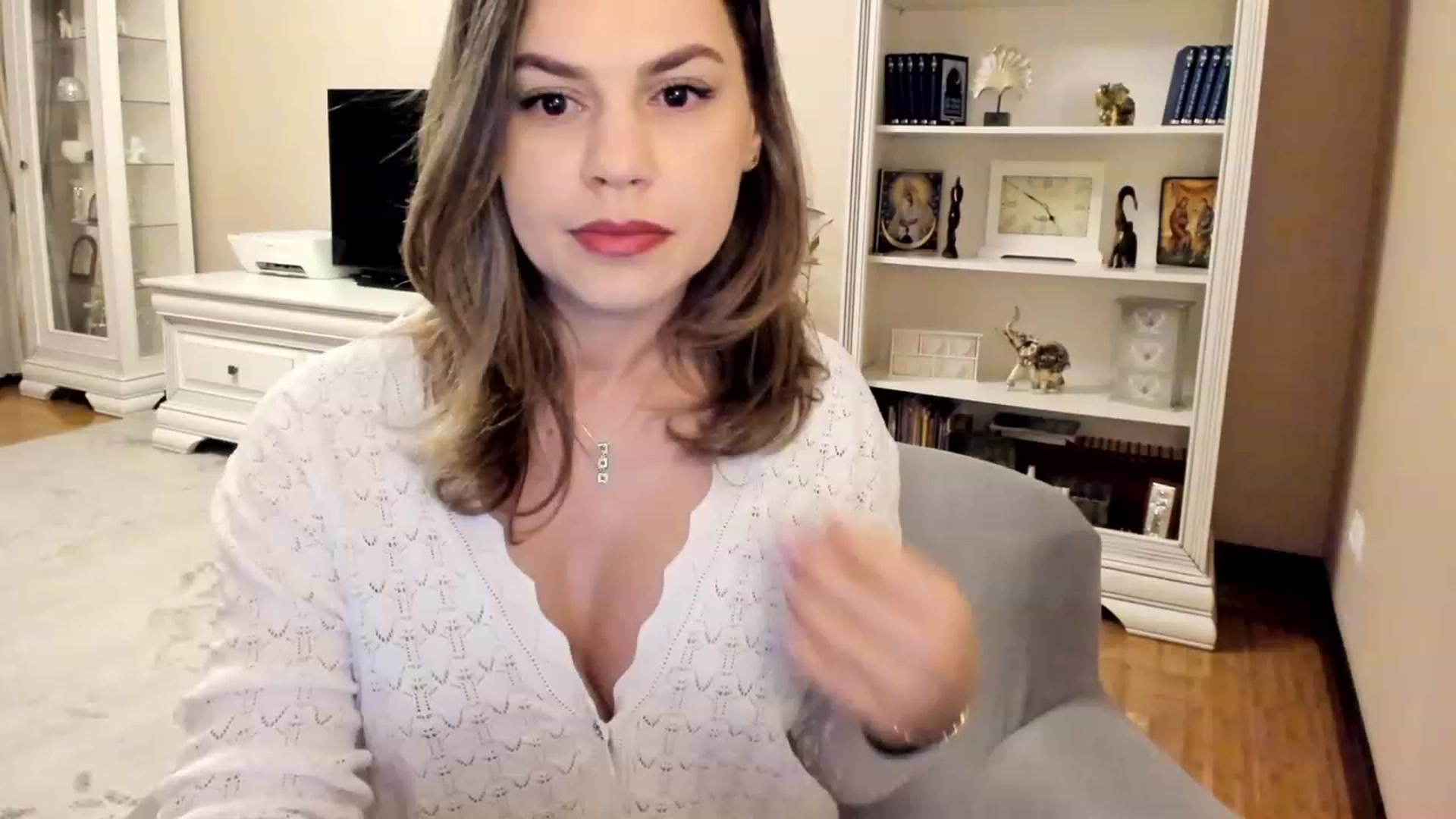 Gallery image thumbnail from Lu126's myfreecams stream on, 04/29/2023, 02:09 image 5 of 20