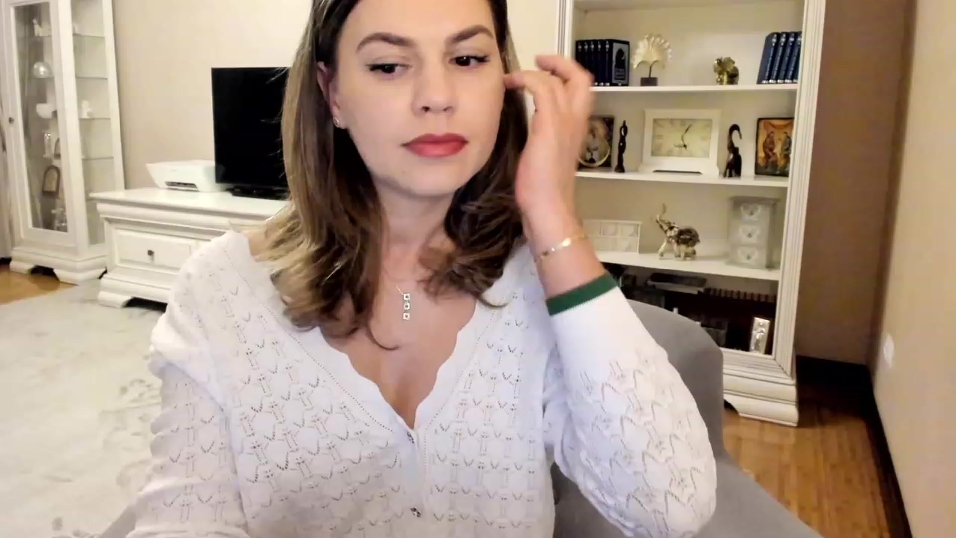 Gallery image thumbnail from Lu126's myfreecams stream on, 04/29/2023, 02:09 image 18 of 20