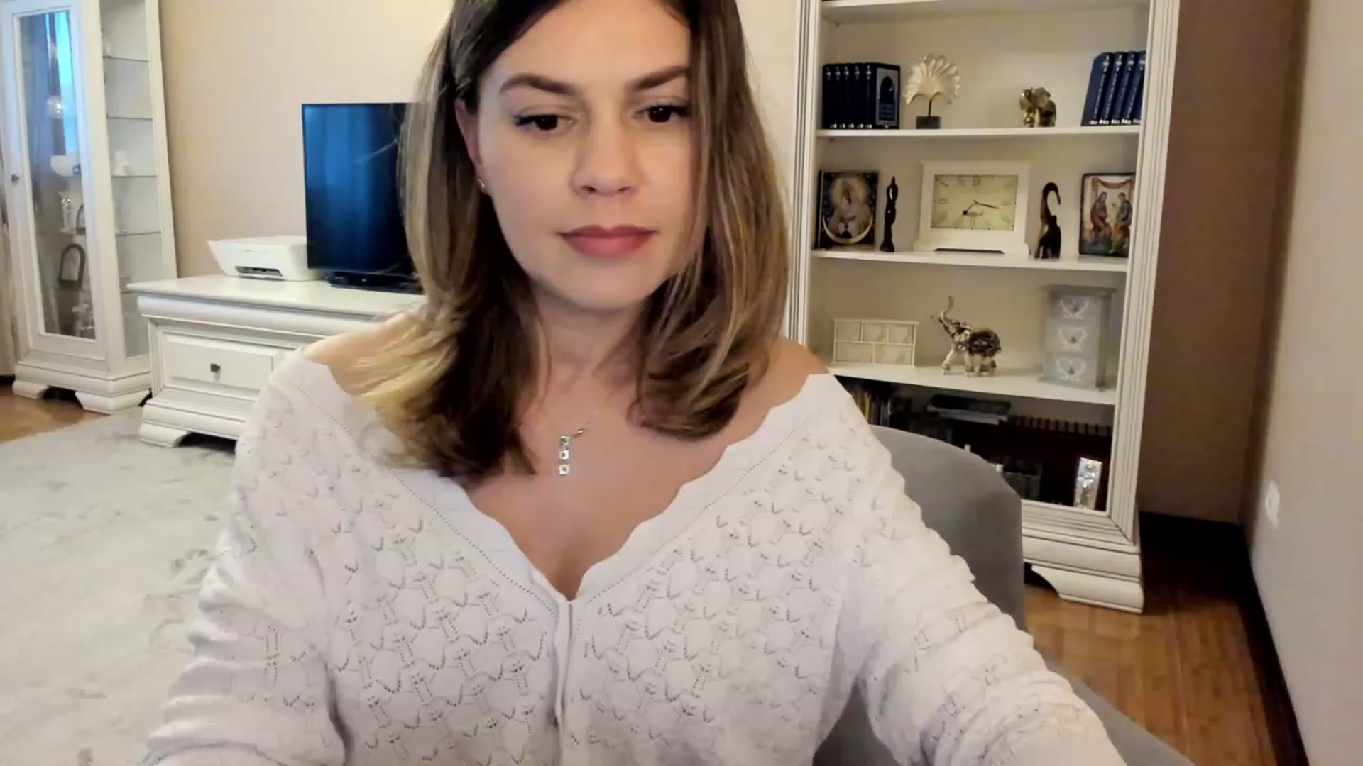 Gallery image thumbnail from Lu126's myfreecams stream on, 04/29/2023, 04:32 image 11 of 20