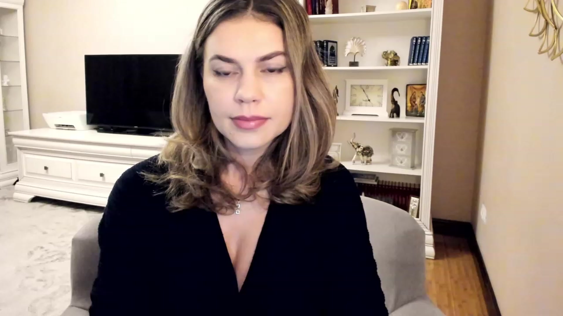 Gallery image thumbnail from Lu126's myfreecams stream on, 05/12/2023, 03:21 image 2 of 20