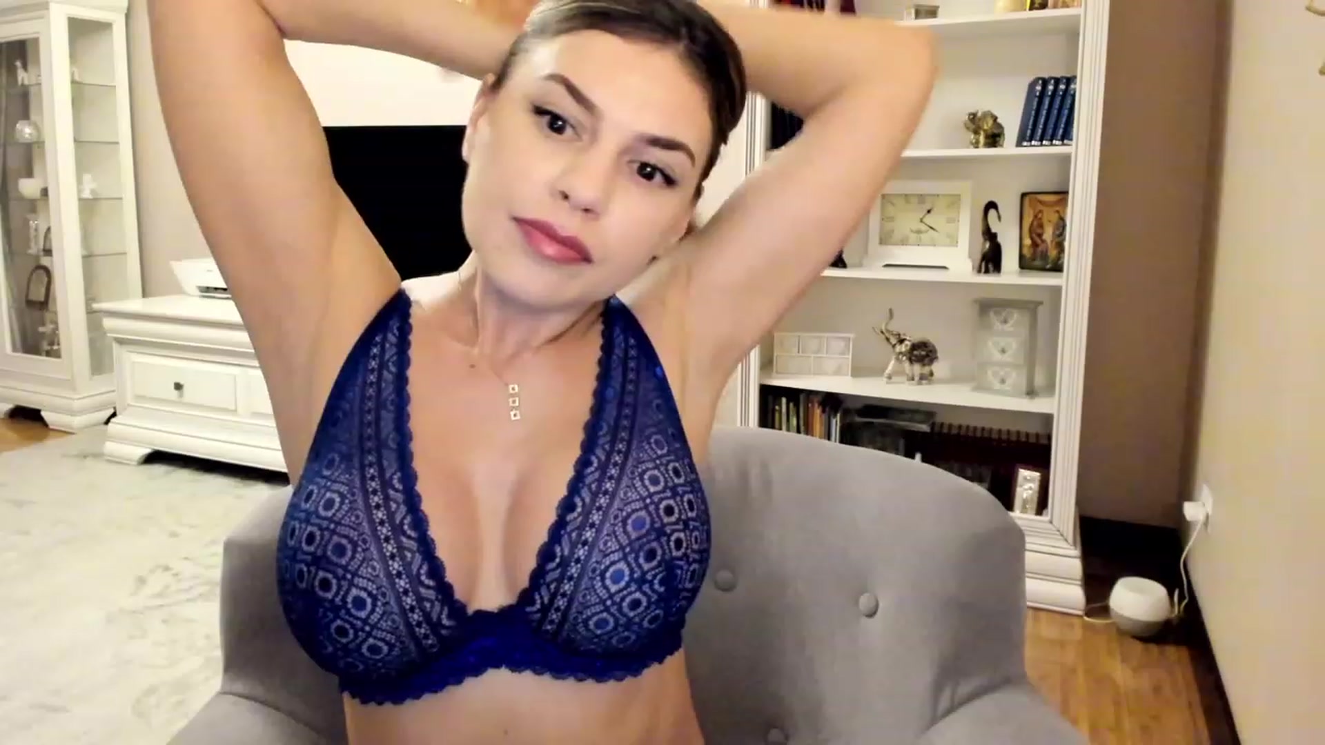 Gallery image thumbnail from Lu126's myfreecams stream on, 06/10/2023, 23:07 image 7 of 20