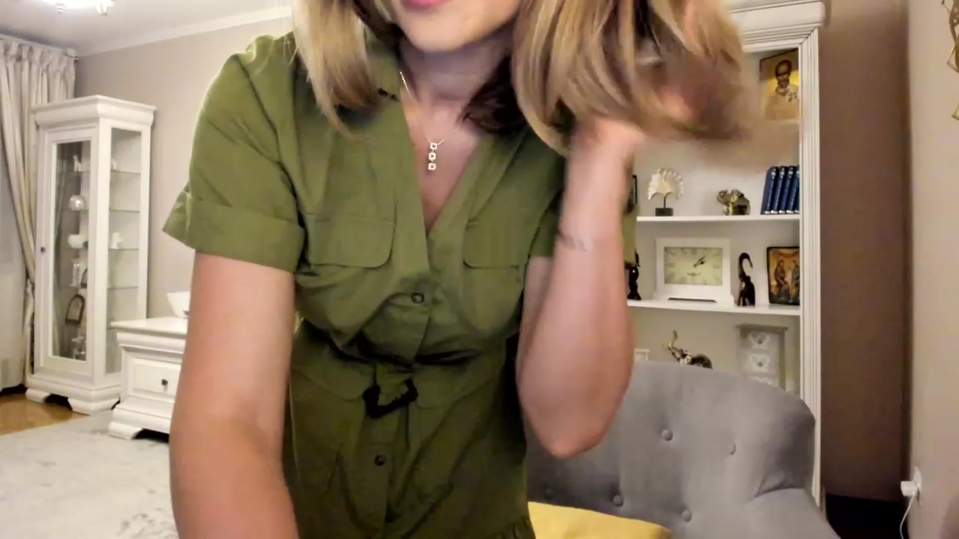 Gallery image thumbnail from Lu126's myfreecams stream on, 06/12/2023, 24:04 image 6 of 20