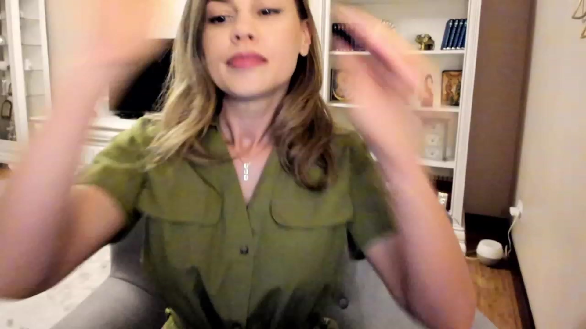 Gallery image thumbnail from Lu126's myfreecams stream on, 06/12/2023, 24:04 image 9 of 20