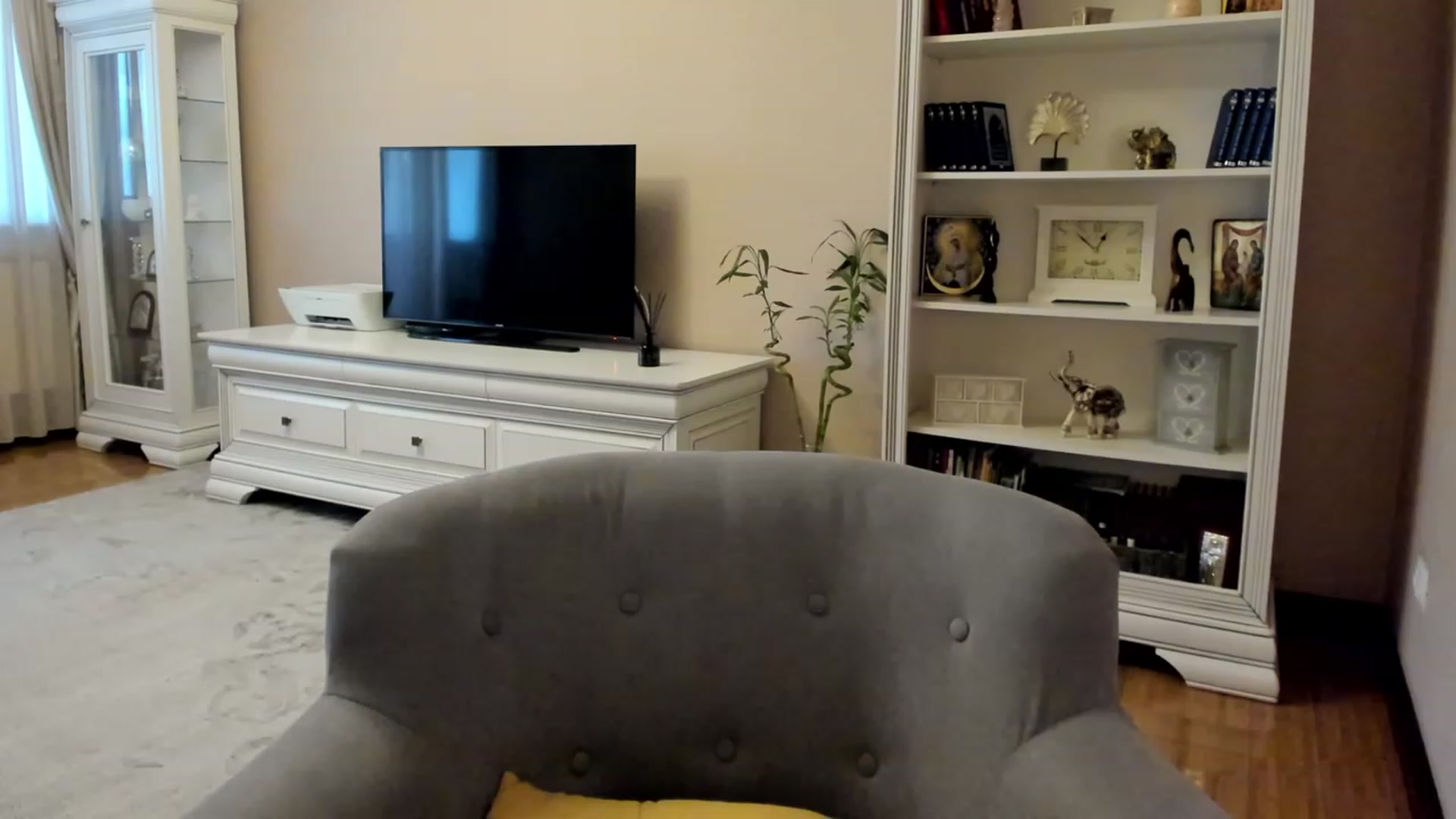 Gallery image thumbnail from Lu126's myfreecams stream on, 07/14/2023, 10:06 image 3 of 20
