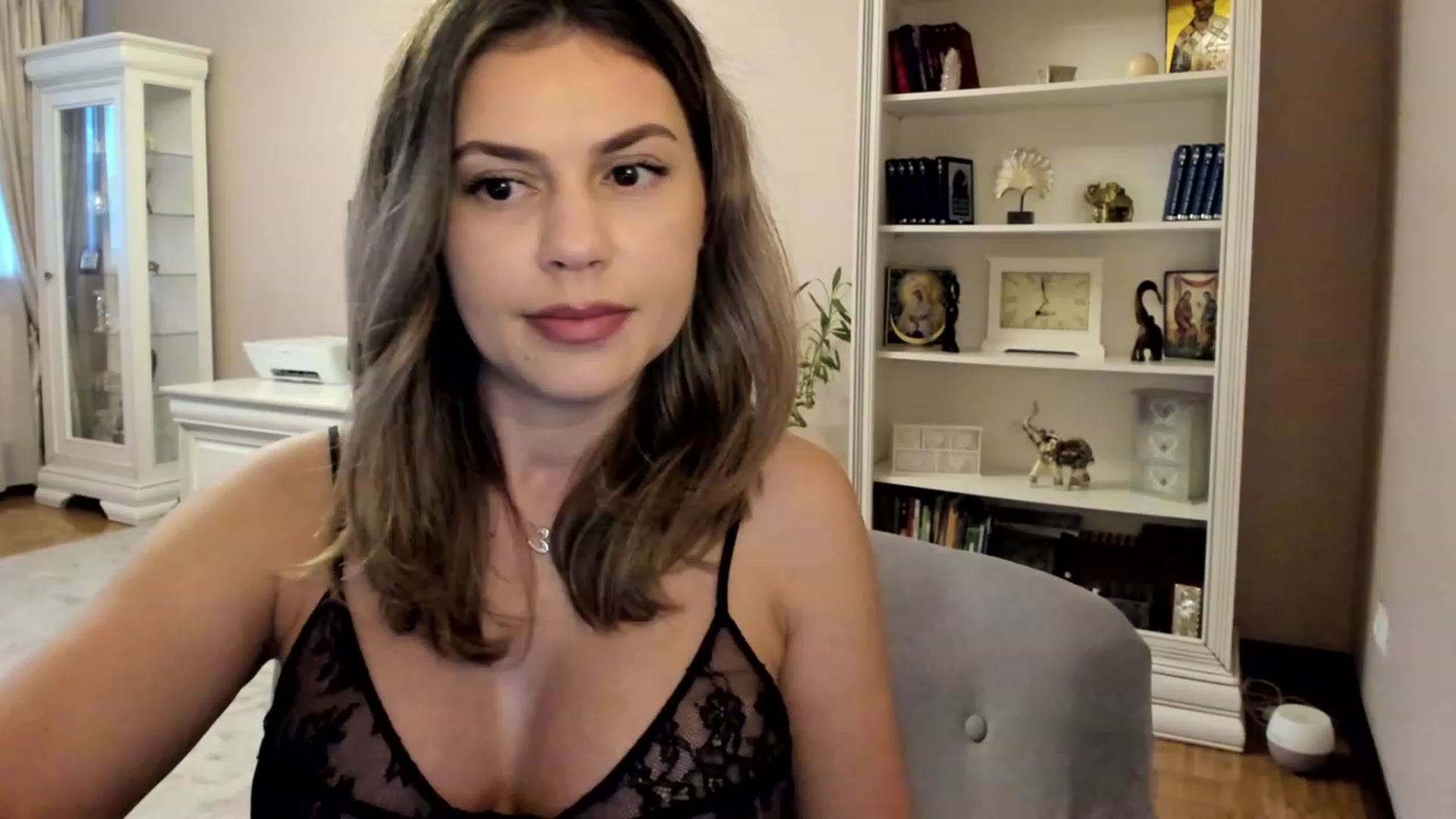 Gallery image thumbnail from Lu126's myfreecams stream on, 07/19/2023, 04:07 image 9 of 20