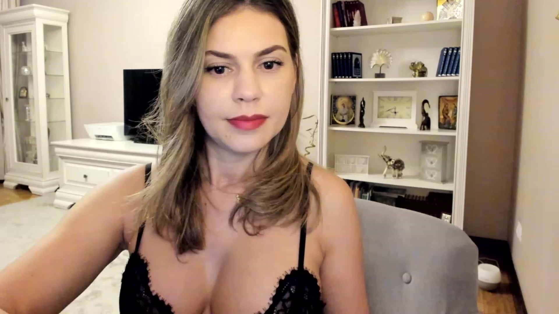 Gallery image thumbnail from Lu126's myfreecams stream on, 07/22/2023, 03:22 image 13 of 20