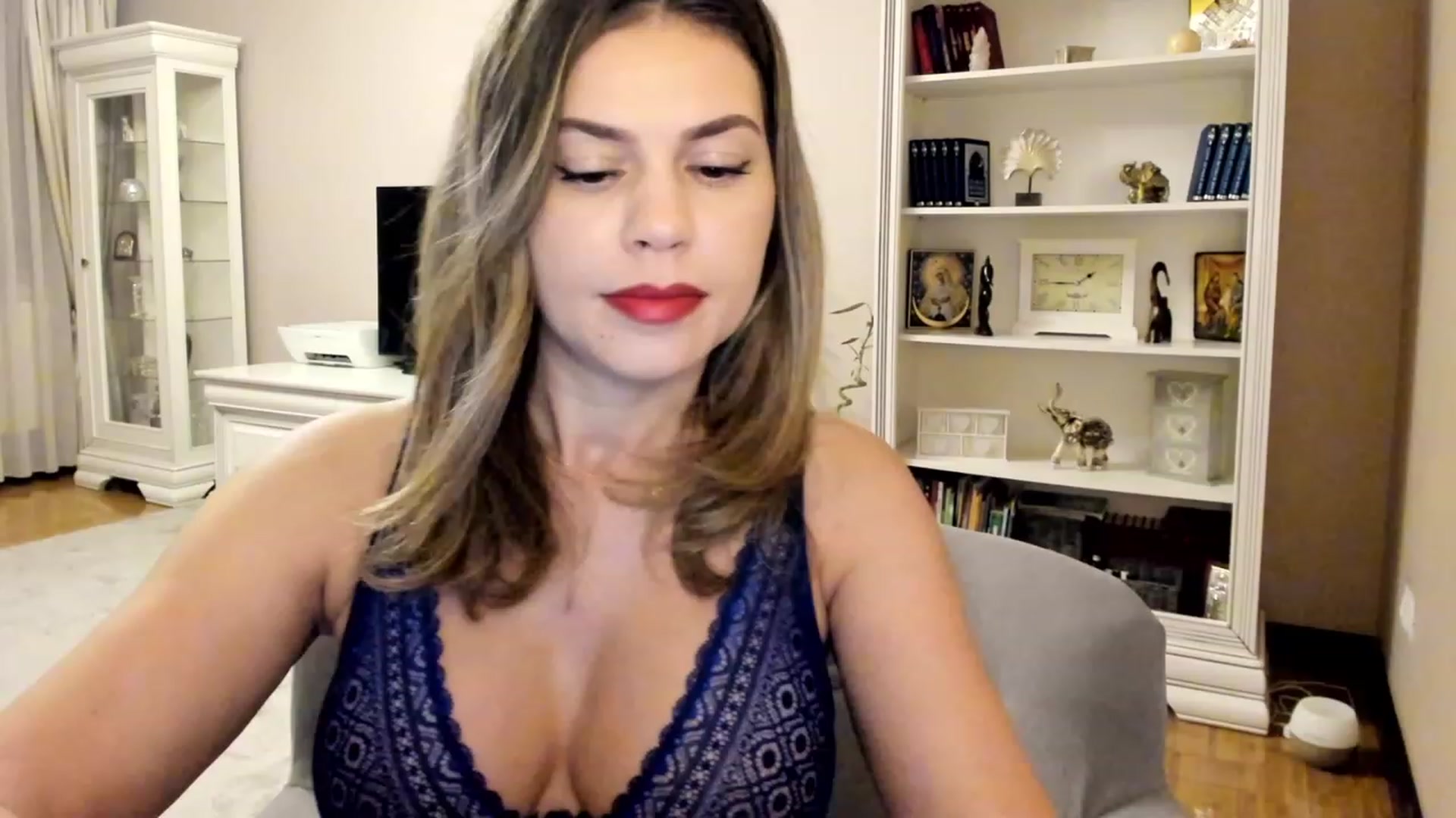 Gallery image thumbnail from Lu126's myfreecams stream on, 07/22/2023, 23:02 image 15 of 20