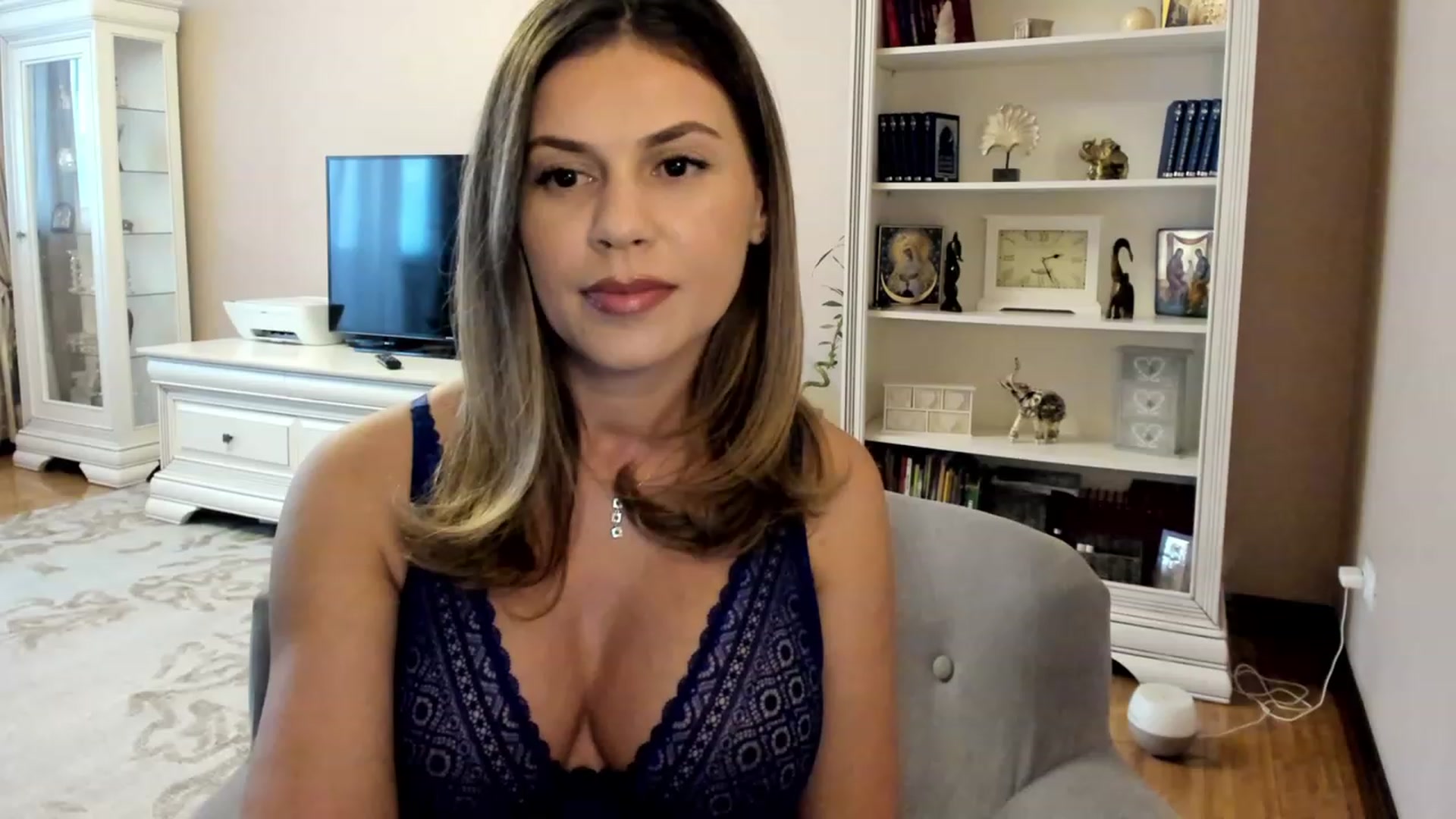 Gallery image thumbnail from Lu126's myfreecams stream on, 08/29/2023, 12:07 image 10 of 20