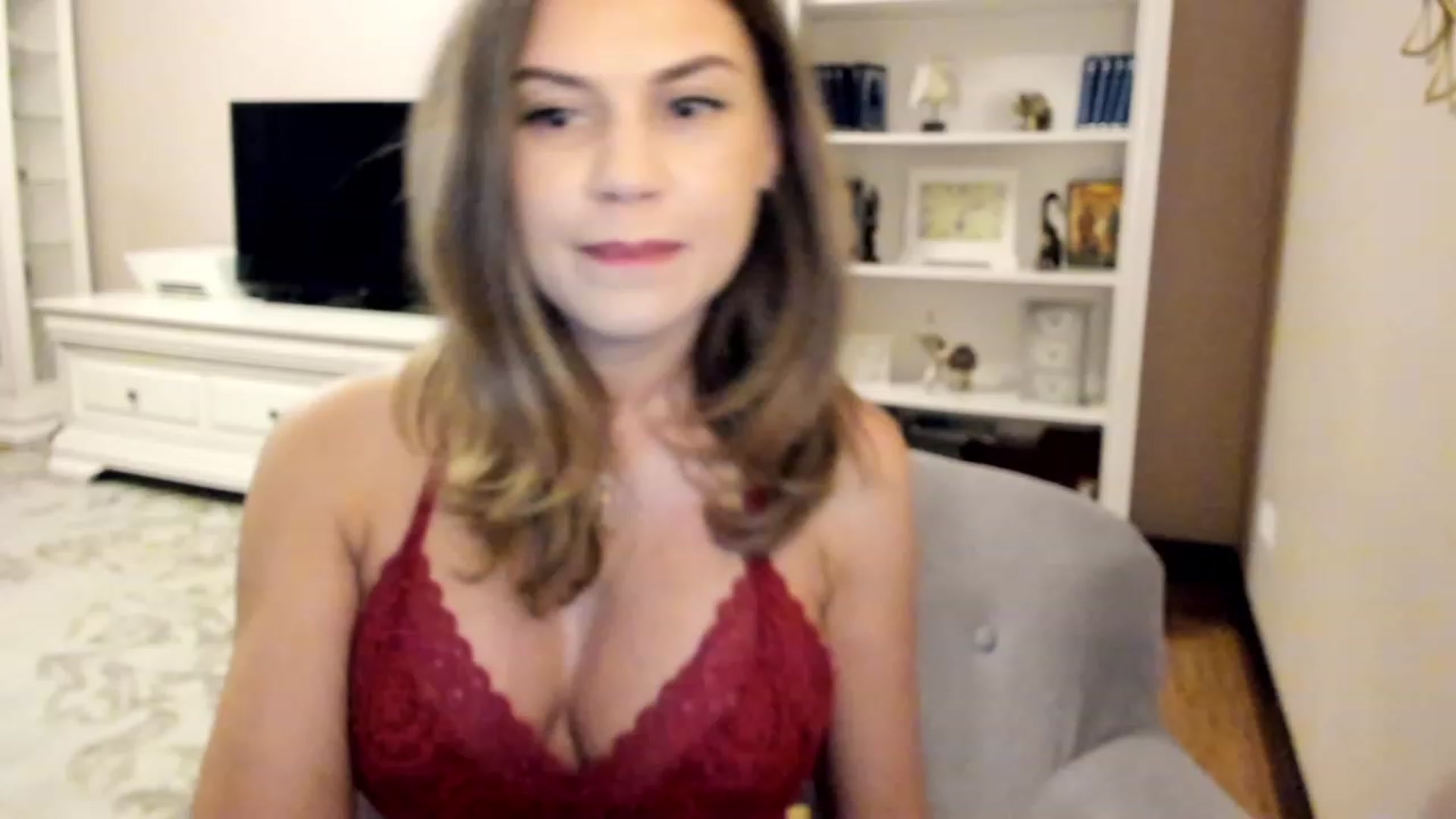 Gallery image thumbnail from Lu126's myfreecams stream on, 08/31/2023, 03:29 image 18 of 20
