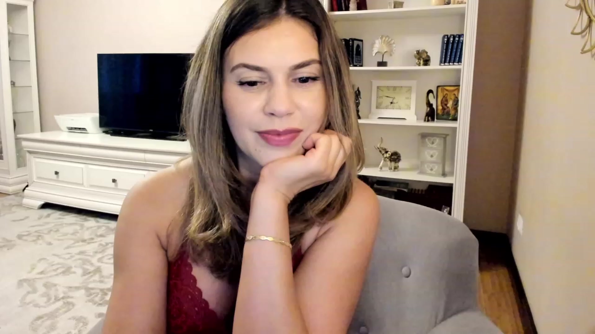 Gallery image thumbnail from Lu126's myfreecams stream on, 08/31/2023, 04:00 image 11 of 20