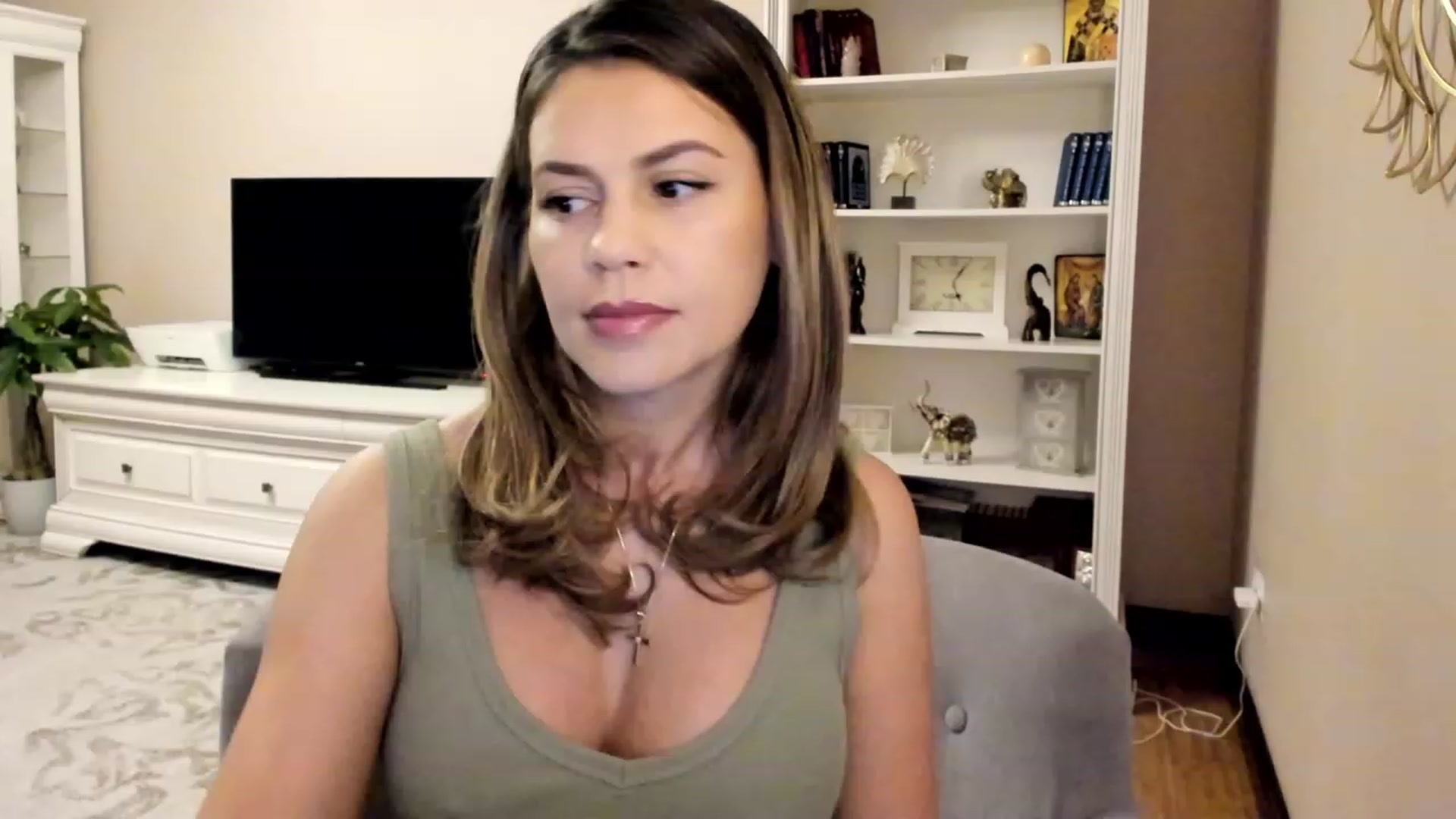 Gallery image thumbnail from Lu126's myfreecams stream on, 09/20/2023, 02:38 image 5 of 20