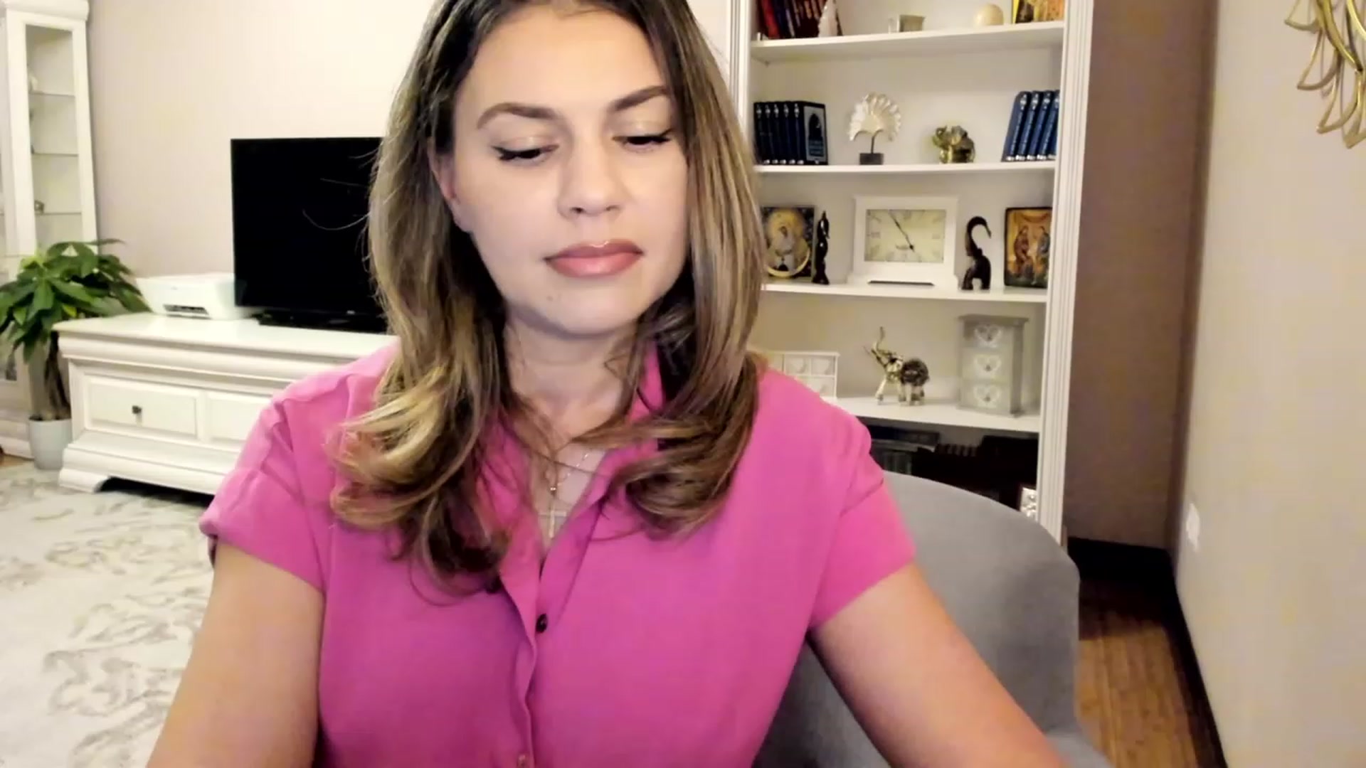 Gallery image thumbnail from Lu126's myfreecams stream on, 09/23/2023, 02:07 image 17 of 20