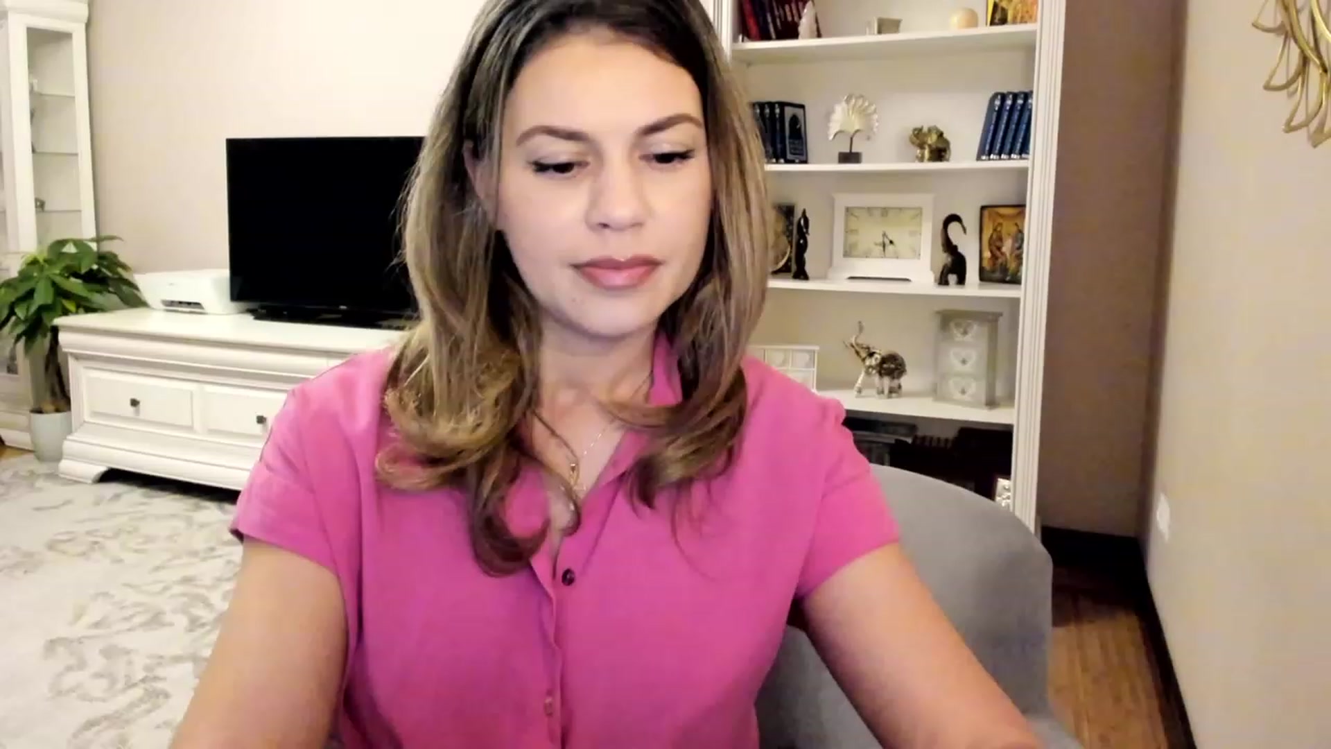 Gallery image thumbnail from Lu126's myfreecams stream on, 09/23/2023, 02:07 image 2 of 20