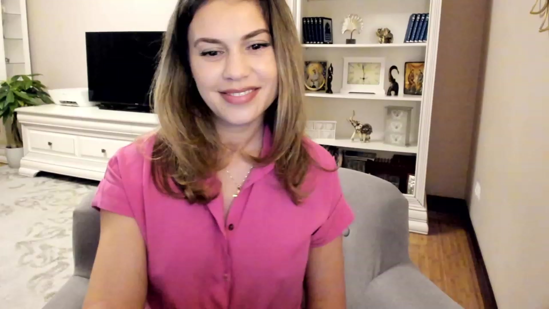 Gallery image thumbnail from Lu126's myfreecams stream on, 09/23/2023, 03:33 image 14 of 20