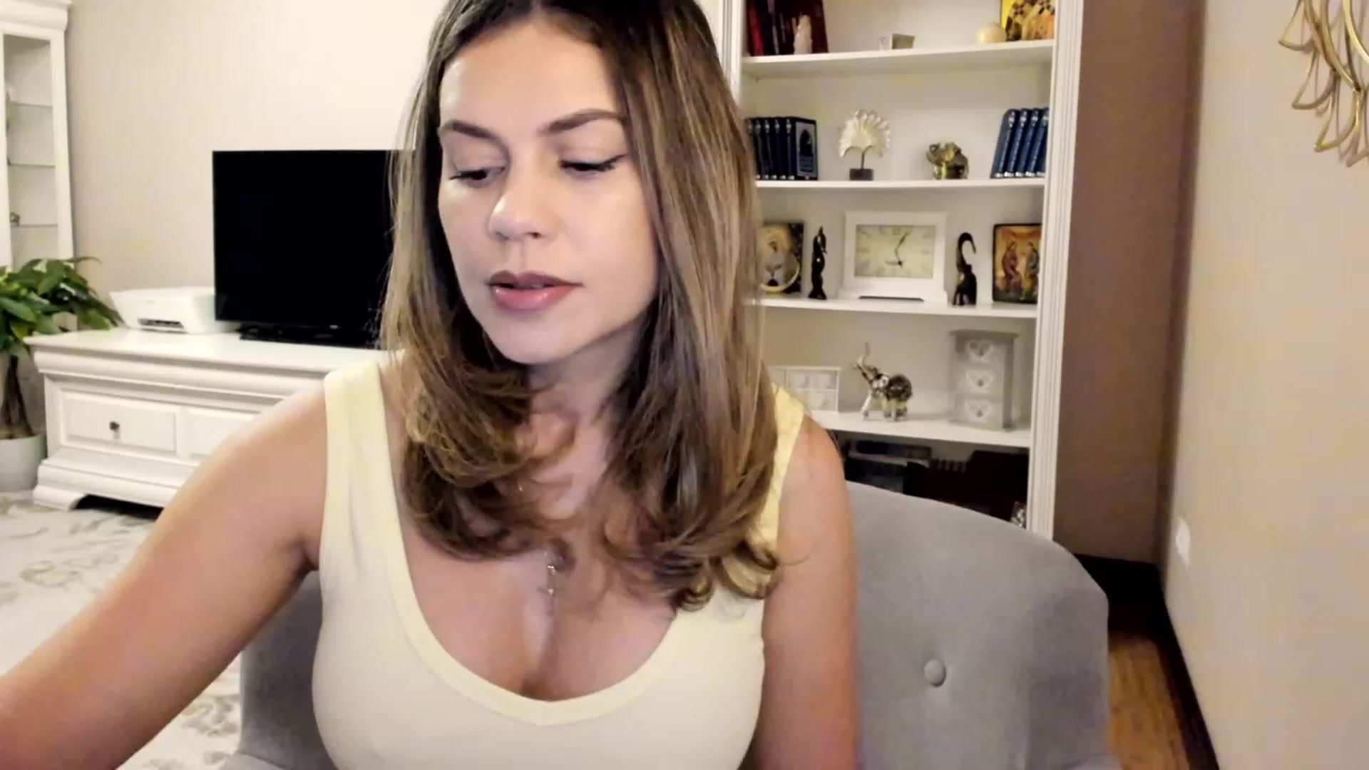 Gallery image thumbnail from Lu126's myfreecams stream on, 09/26/2023, 02:16 image 13 of 20