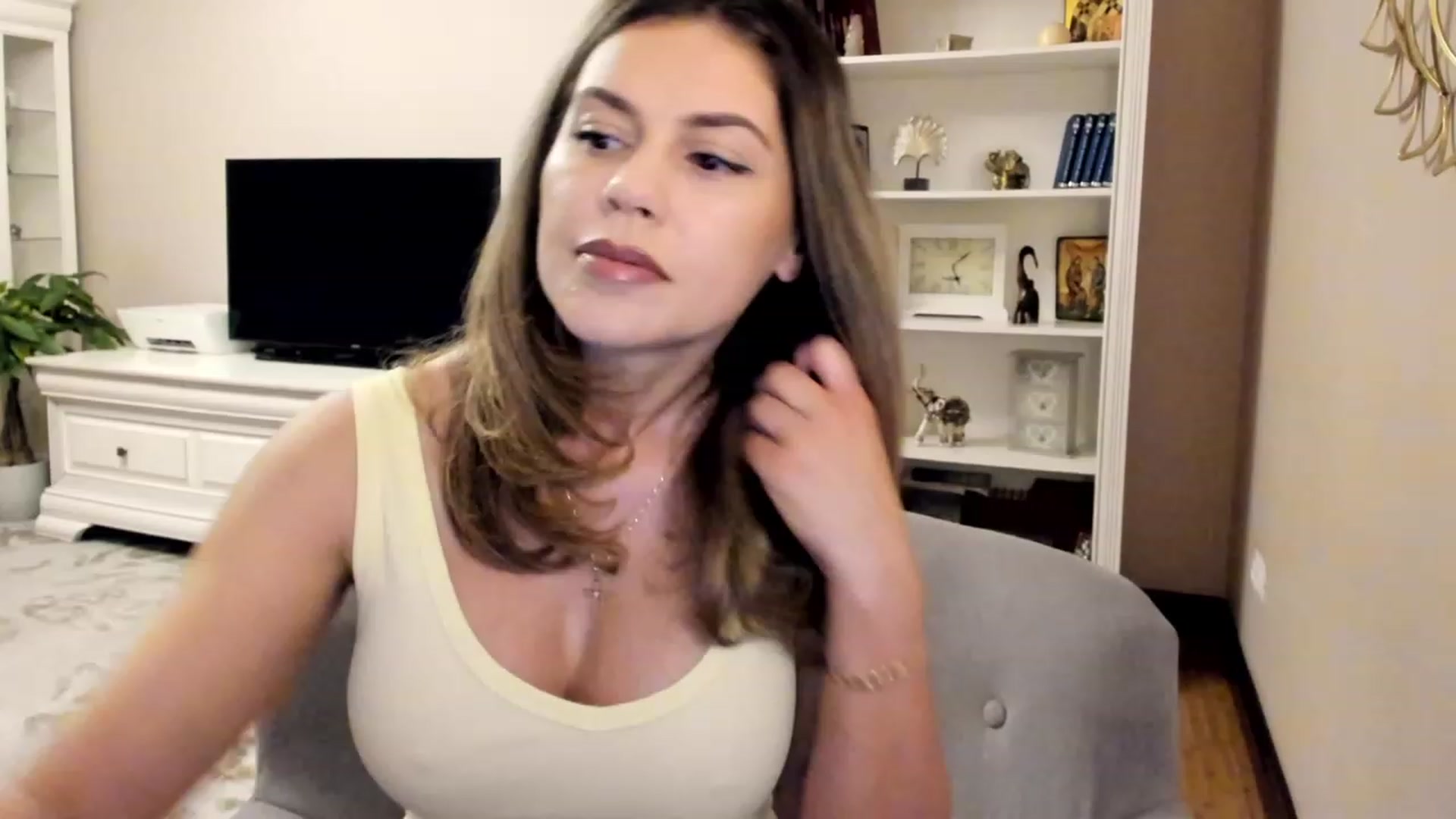 Gallery image thumbnail from Lu126's myfreecams stream on, 09/26/2023, 02:16 image 16 of 20