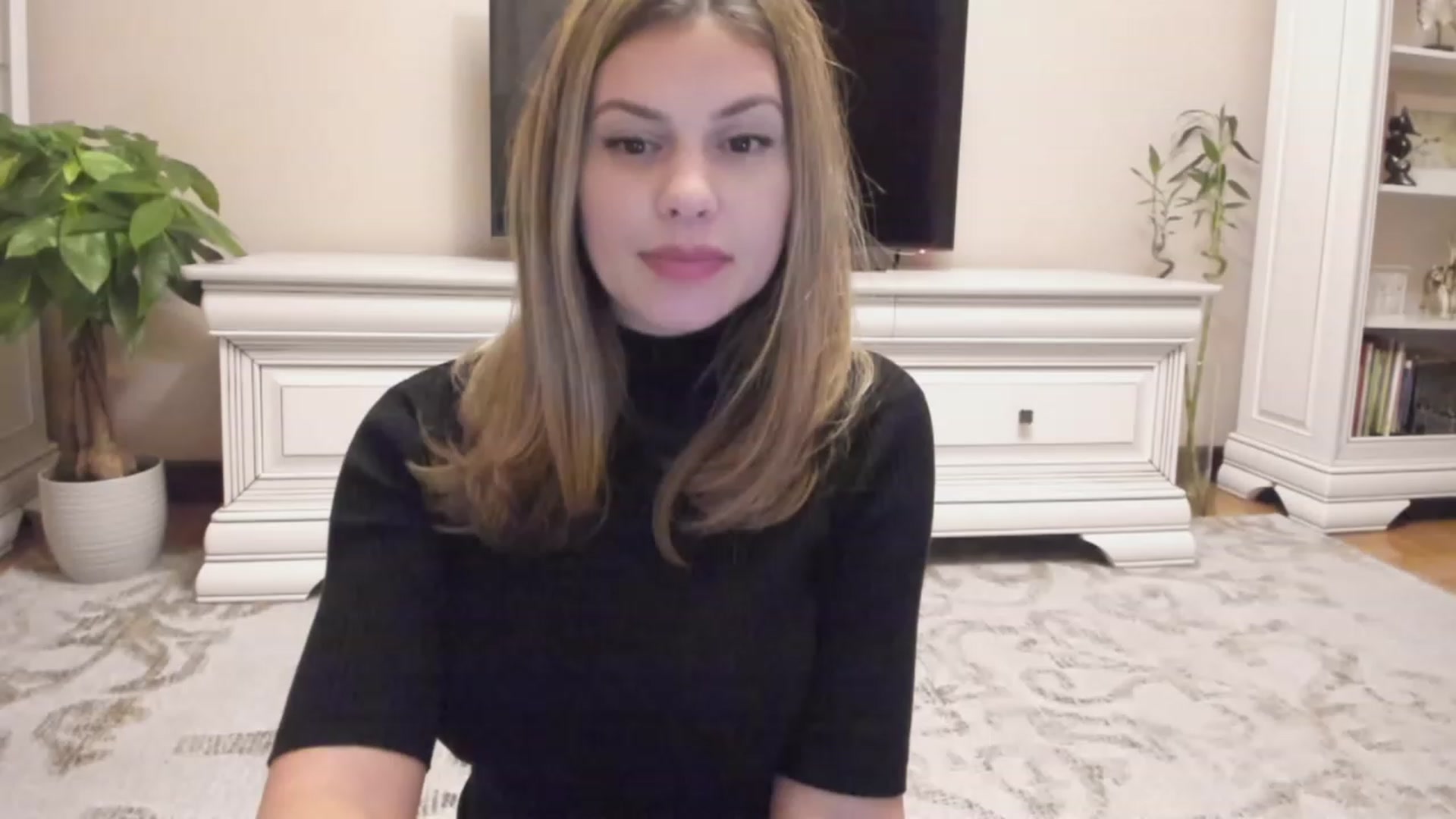 Gallery image thumbnail from Lu126's myfreecams stream on, 10/07/2023, 23:48 image 18 of 20