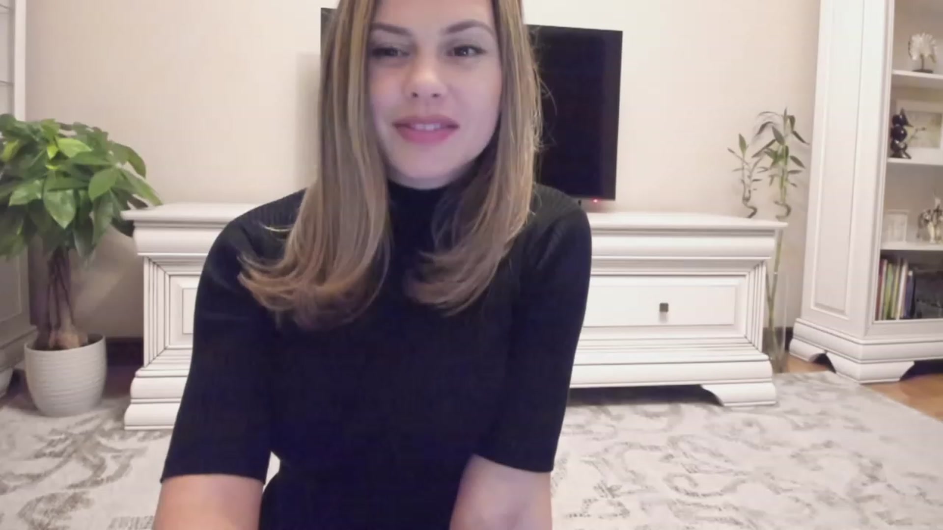 Gallery image thumbnail from Lu126's myfreecams stream on, 10/07/2023, 23:48 image 16 of 20