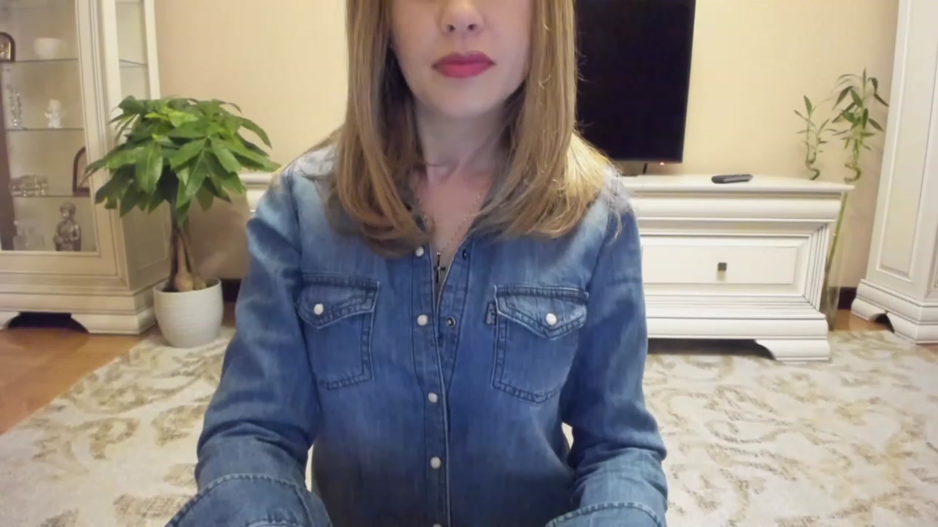 Gallery image thumbnail from Lu126's myfreecams stream on, 10/11/2023, 02:18 image 5 of 20