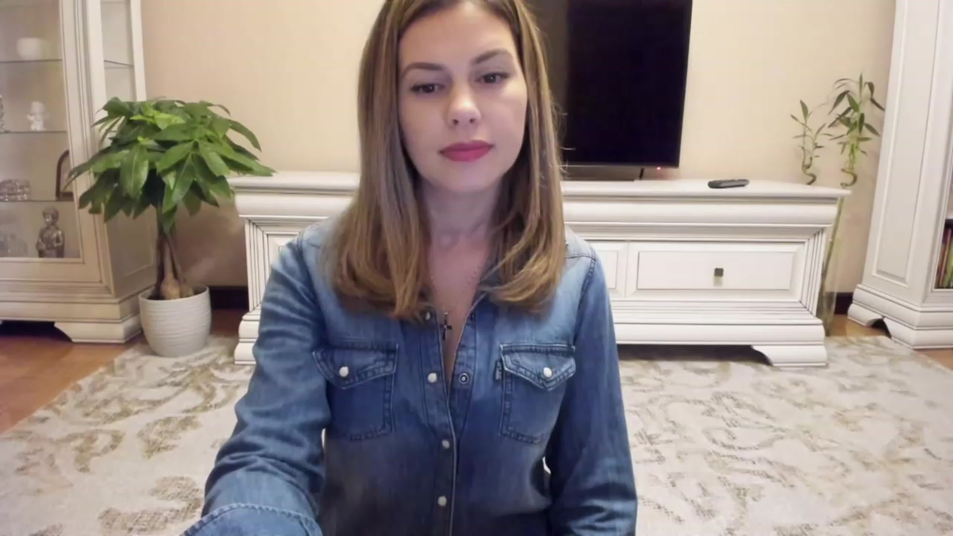 Gallery image thumbnail from Lu126's myfreecams stream on, 10/11/2023, 02:18 image 18 of 20