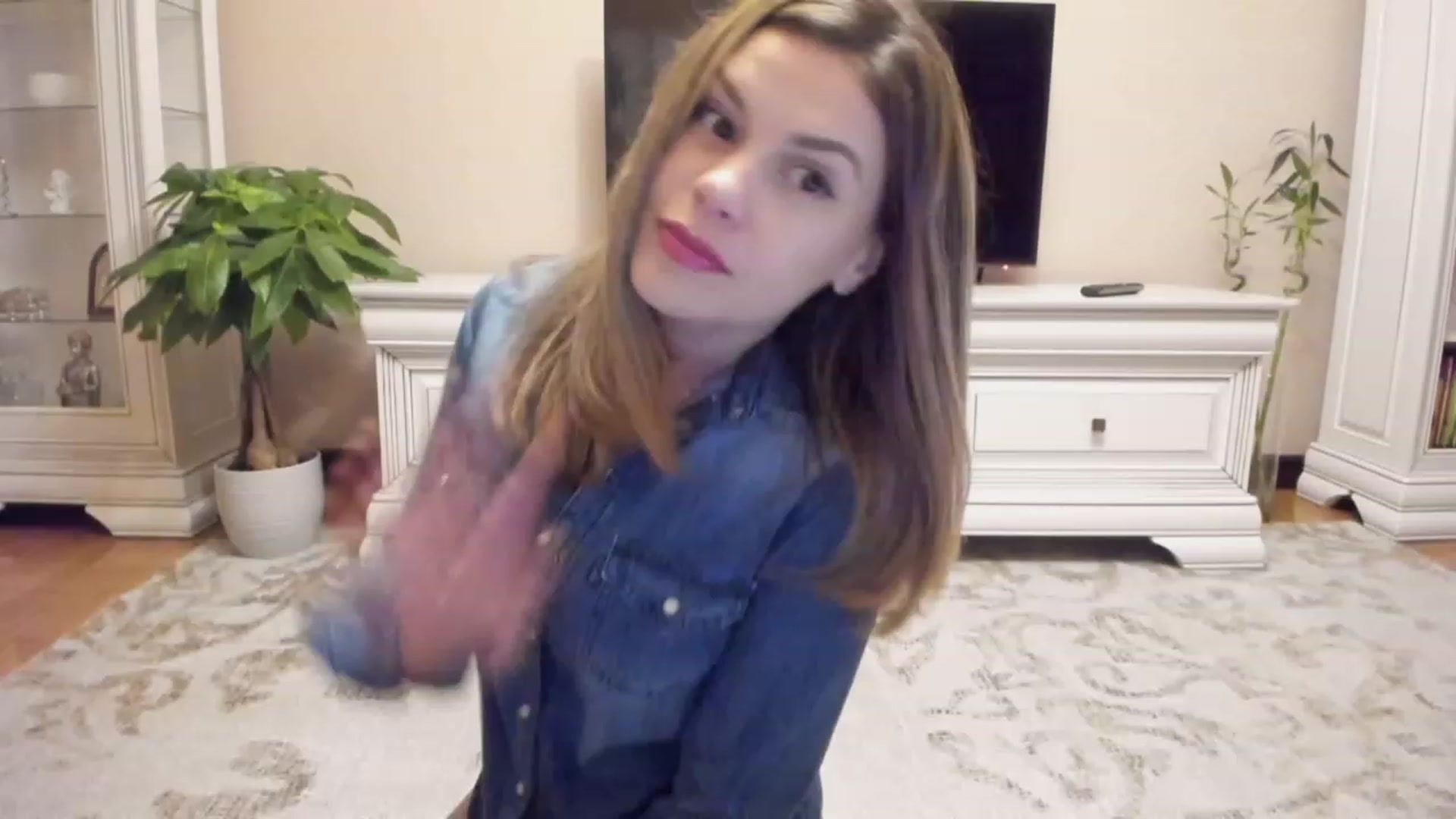 Gallery image thumbnail from Lu126's myfreecams stream on, 10/11/2023, 02:18 image 17 of 20