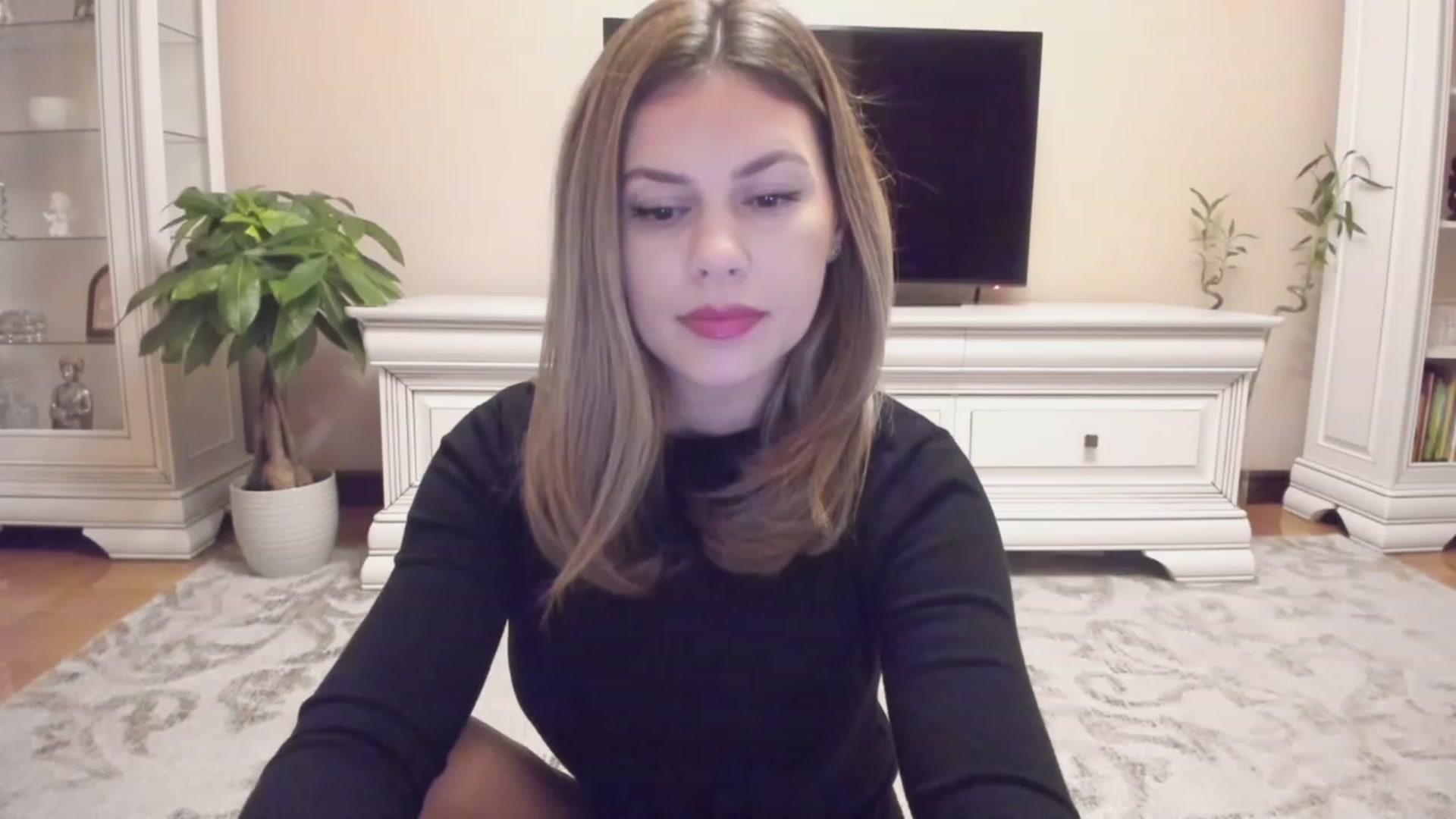 Gallery image thumbnail from Lu126's myfreecams stream on, 10/12/2023, 02:01 image 7 of 20
