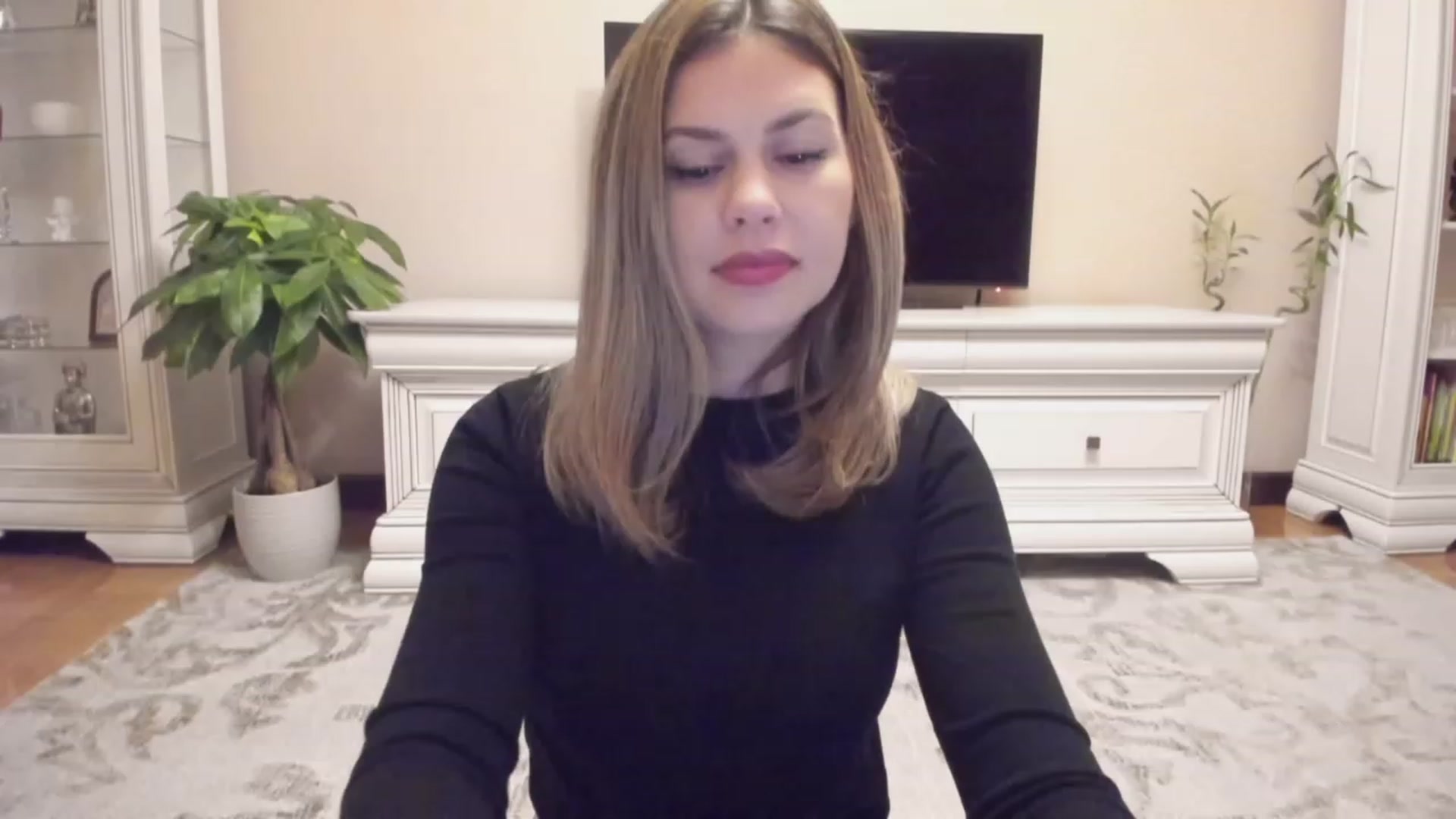 Gallery image thumbnail from Lu126's myfreecams stream on, 10/12/2023, 02:01 image 19 of 20