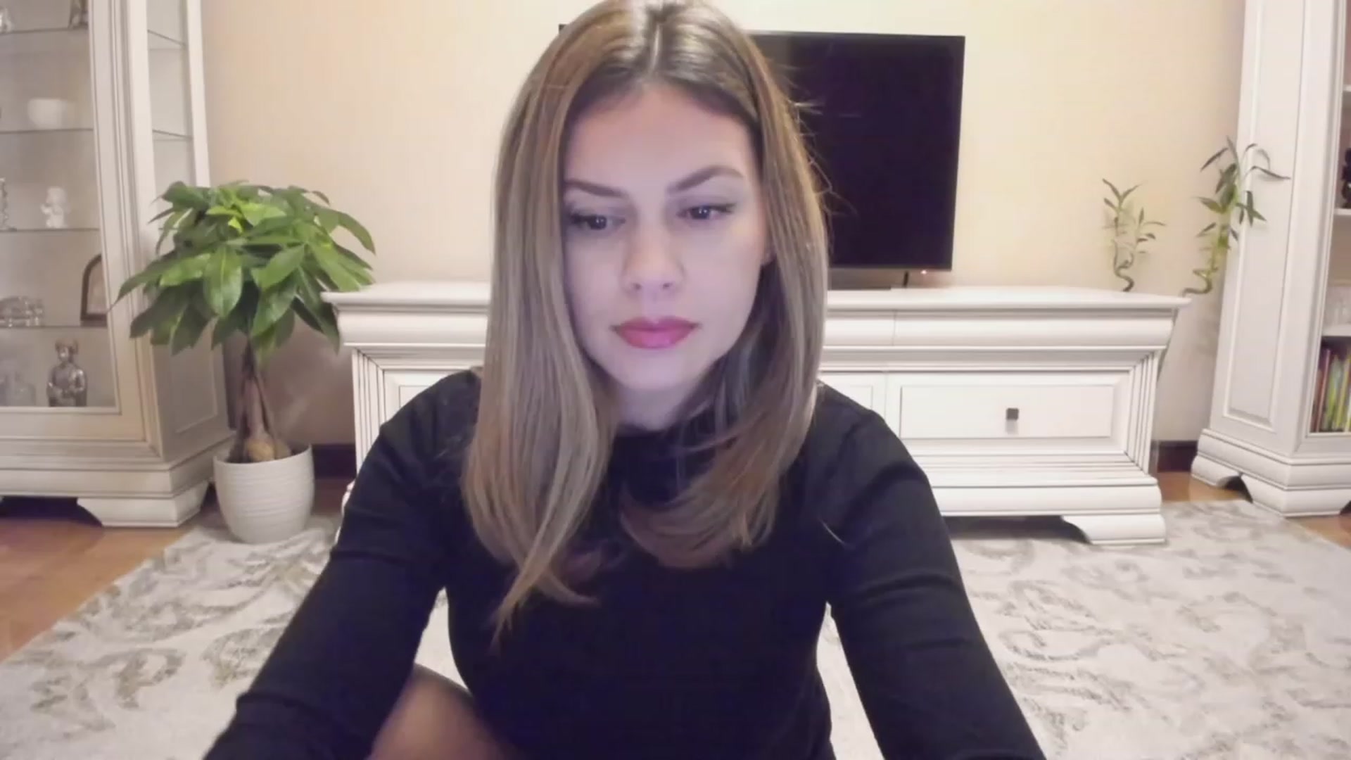 Gallery image thumbnail from Lu126's myfreecams stream on, 10/12/2023, 02:01 image 14 of 20