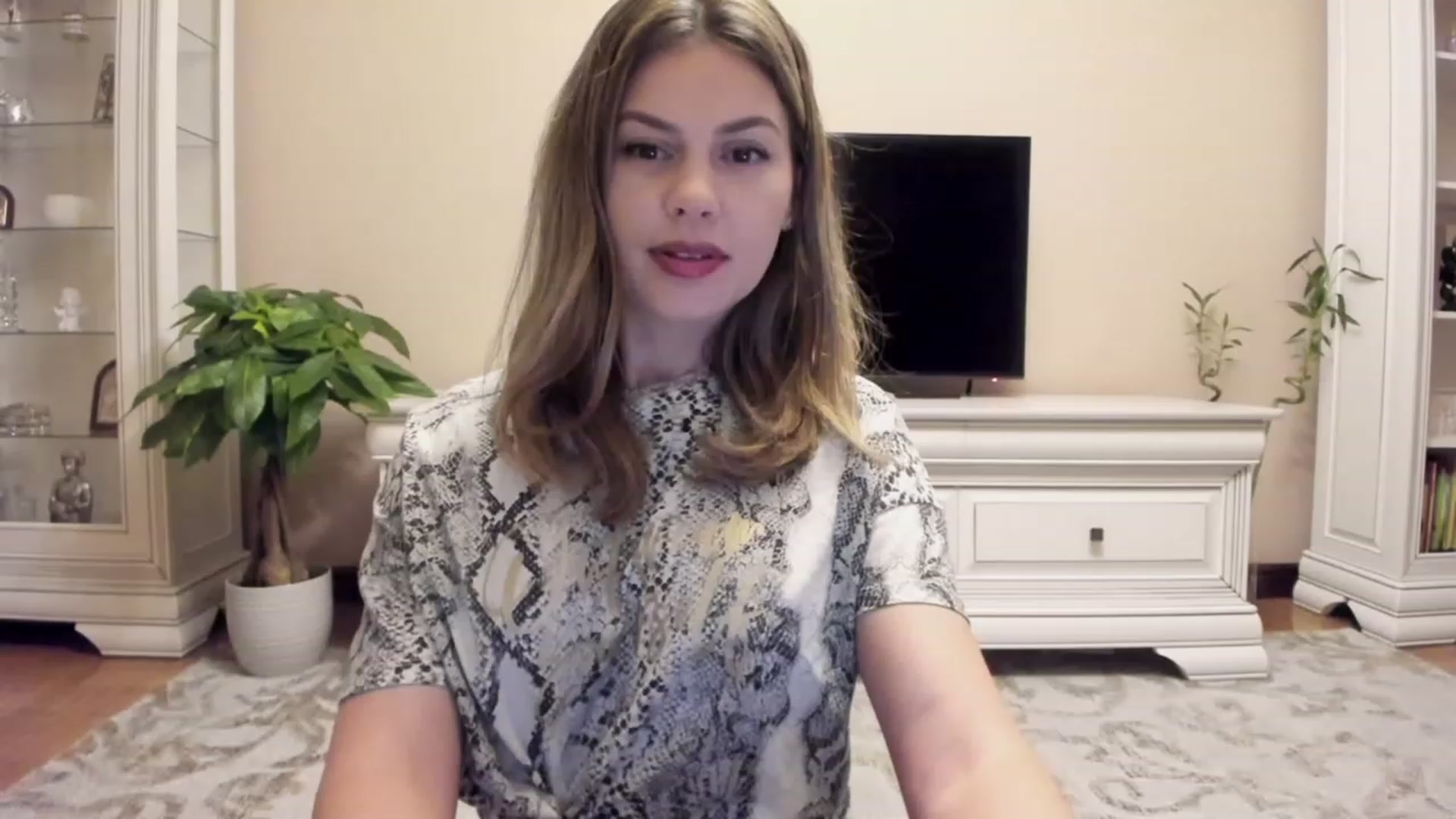 Gallery image thumbnail from Lu126's myfreecams stream on, 10/13/2023, 02:33 image 4 of 20