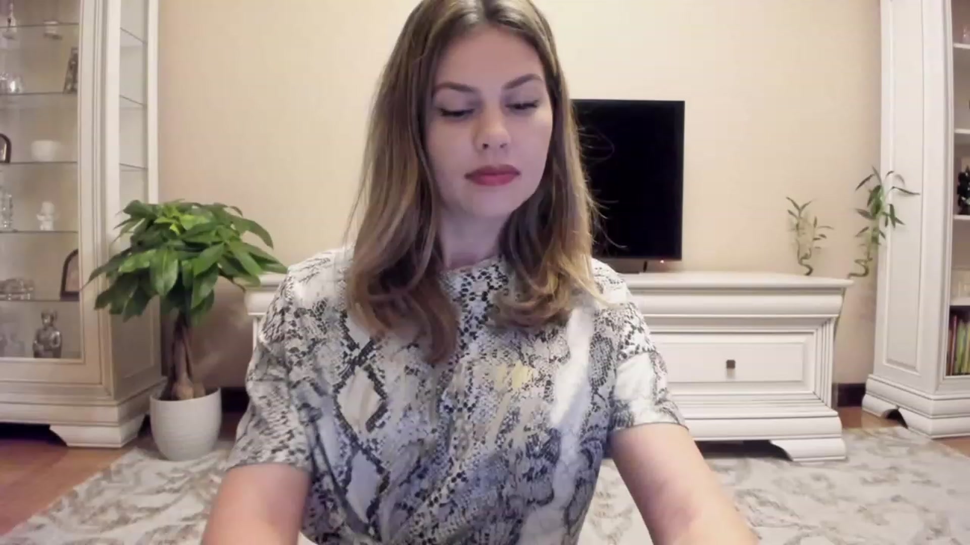 Gallery image thumbnail from Lu126's myfreecams stream on, 10/13/2023, 02:33 image 3 of 20