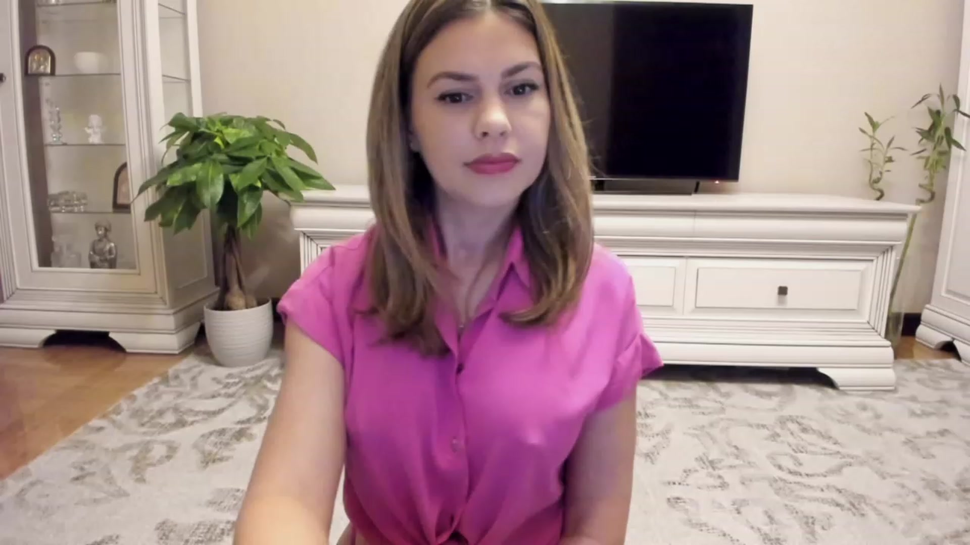Gallery image thumbnail from Lu126's myfreecams stream on, 10/14/2023, 02:49 image 4 of 20