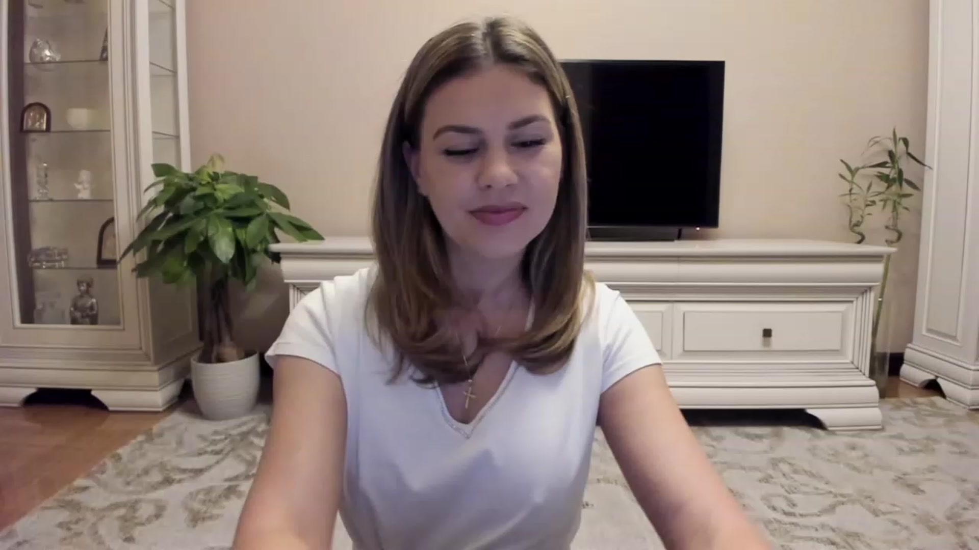 Gallery image thumbnail from Lu126's myfreecams stream on, 10/20/2023, 02:48 image 6 of 20