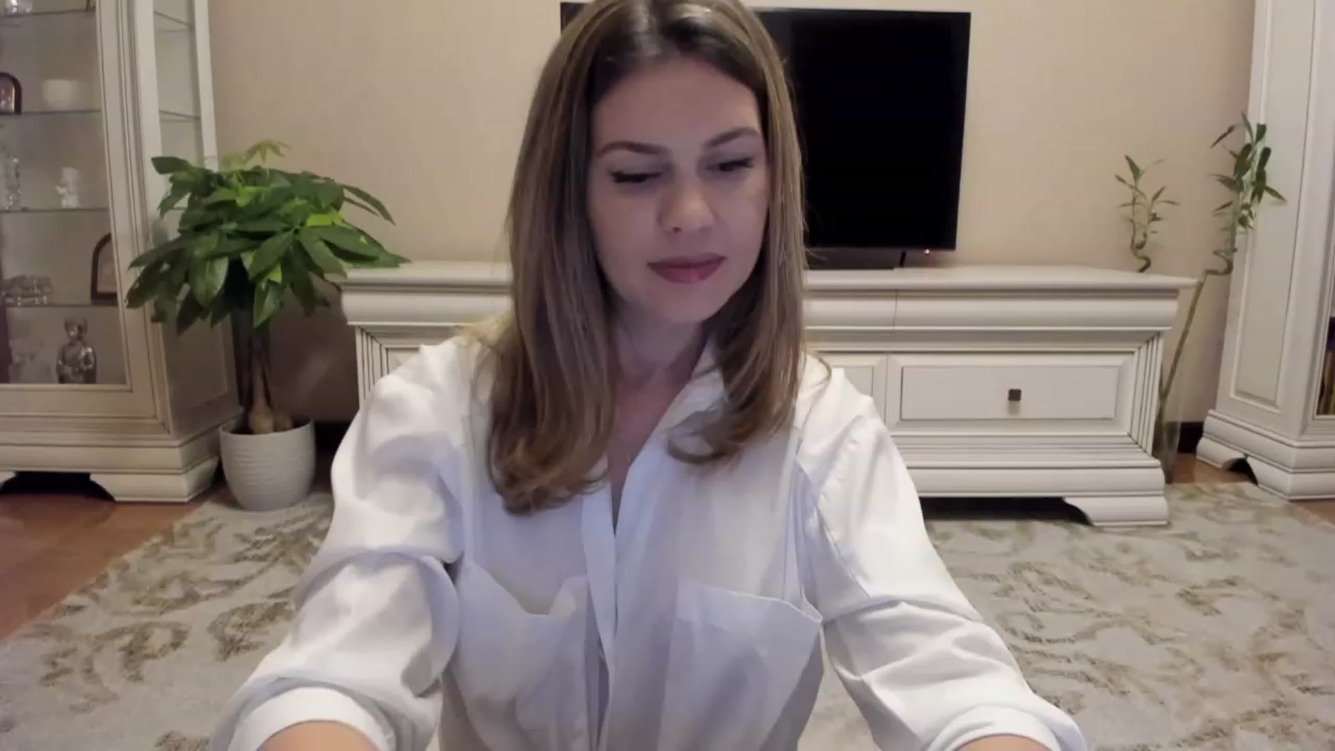 Gallery image thumbnail from Lu126's myfreecams stream on, 10/23/2023, 02:36 image 4 of 20