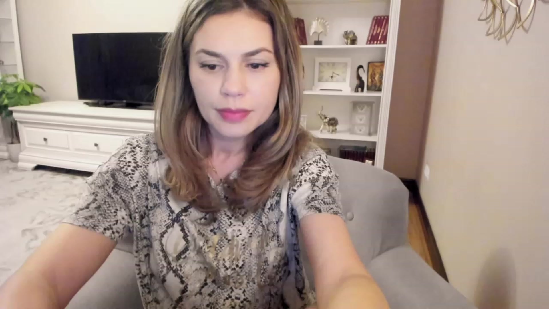 Gallery image thumbnail from Lu126's myfreecams stream on, 11/14/2023, 04:22 image 20 of 20
