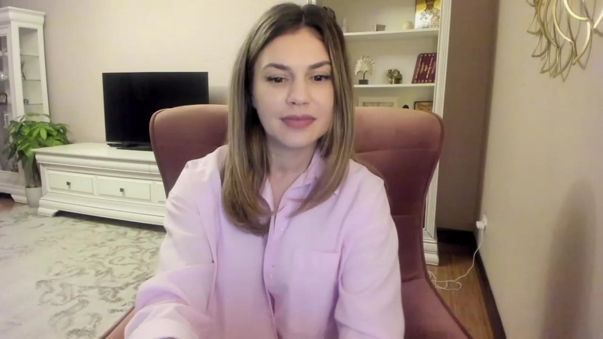 Gallery image thumbnail from Lu126's myfreecams stream on, 11/21/2023, 05:00 image 20 of 20