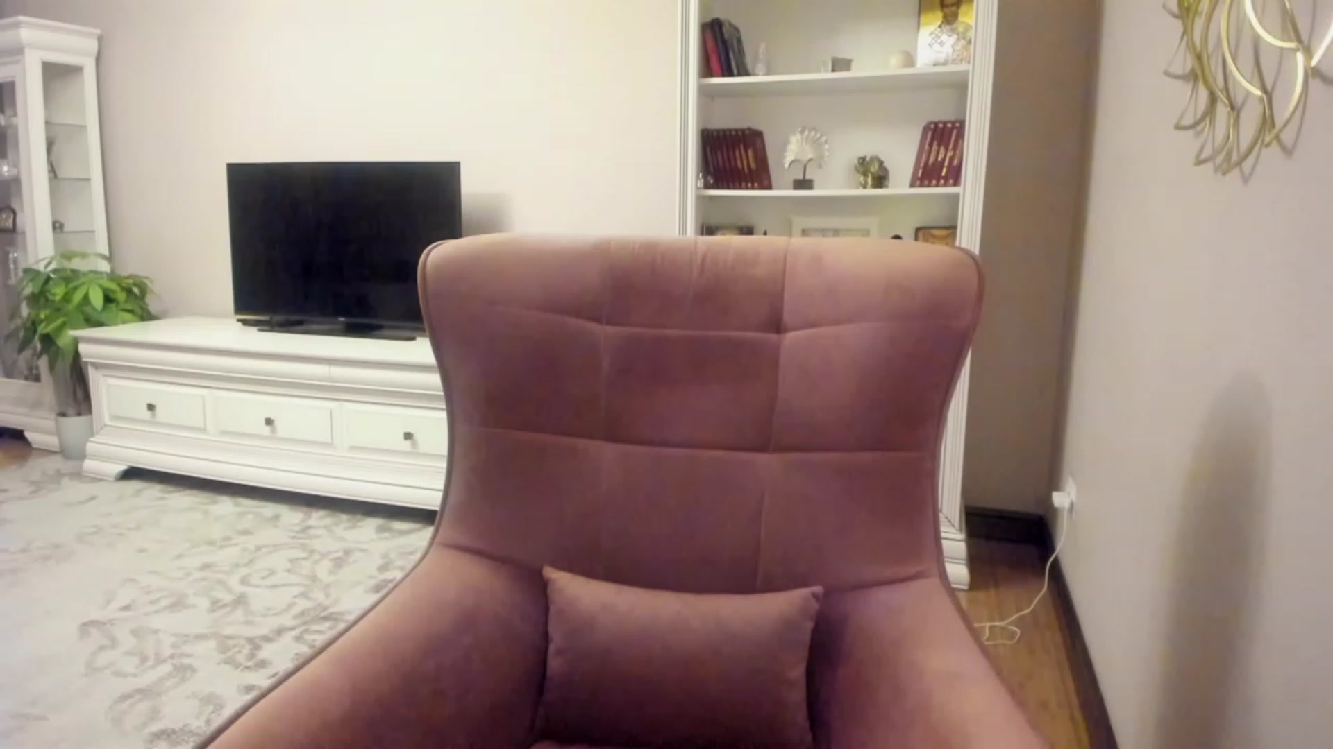 Gallery image thumbnail from Lu126's myfreecams stream on, 11/21/2023, 05:00 image 9 of 20