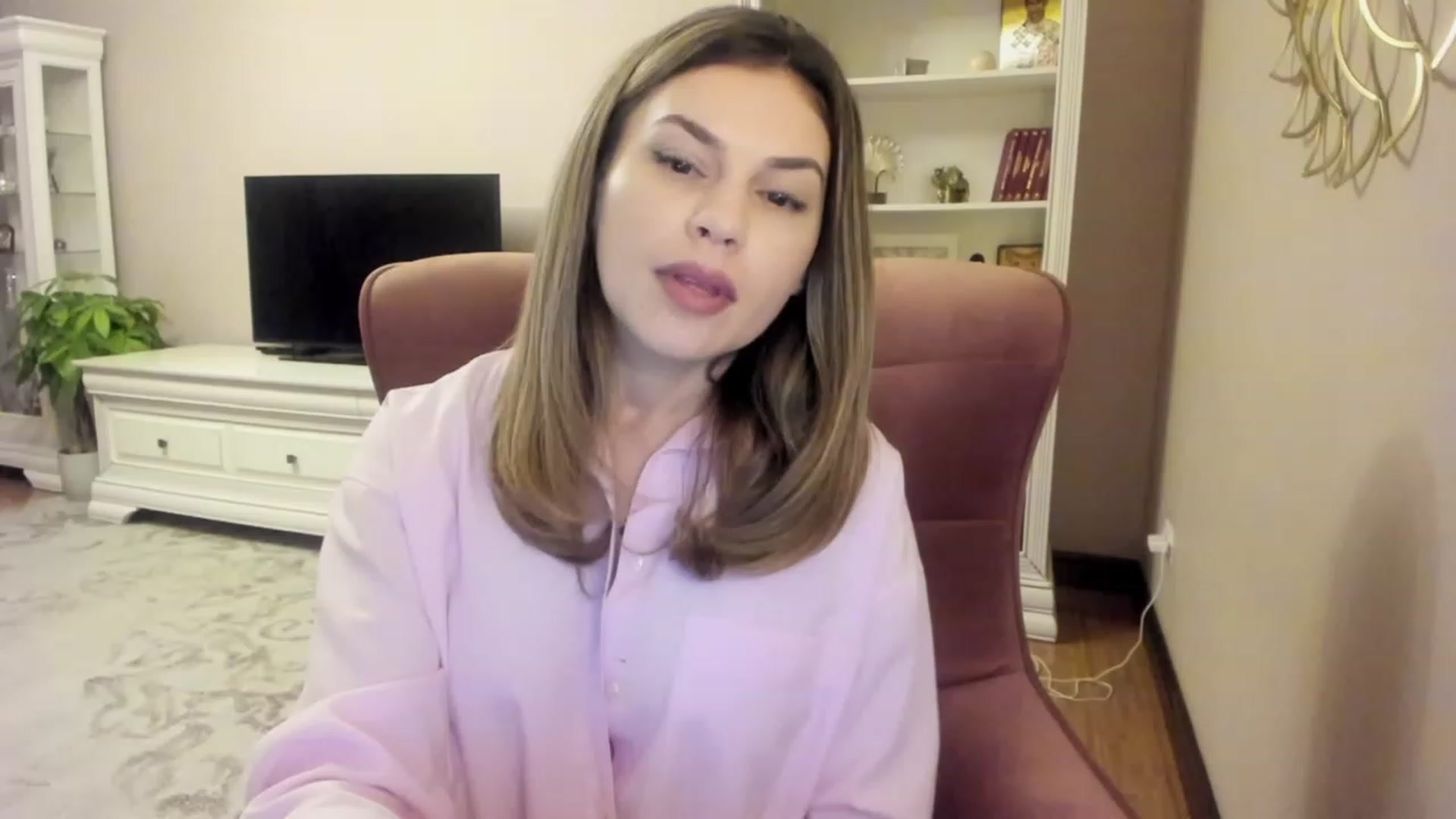 Gallery image thumbnail from Lu126's myfreecams stream on, 11/21/2023, 05:00 image 18 of 20