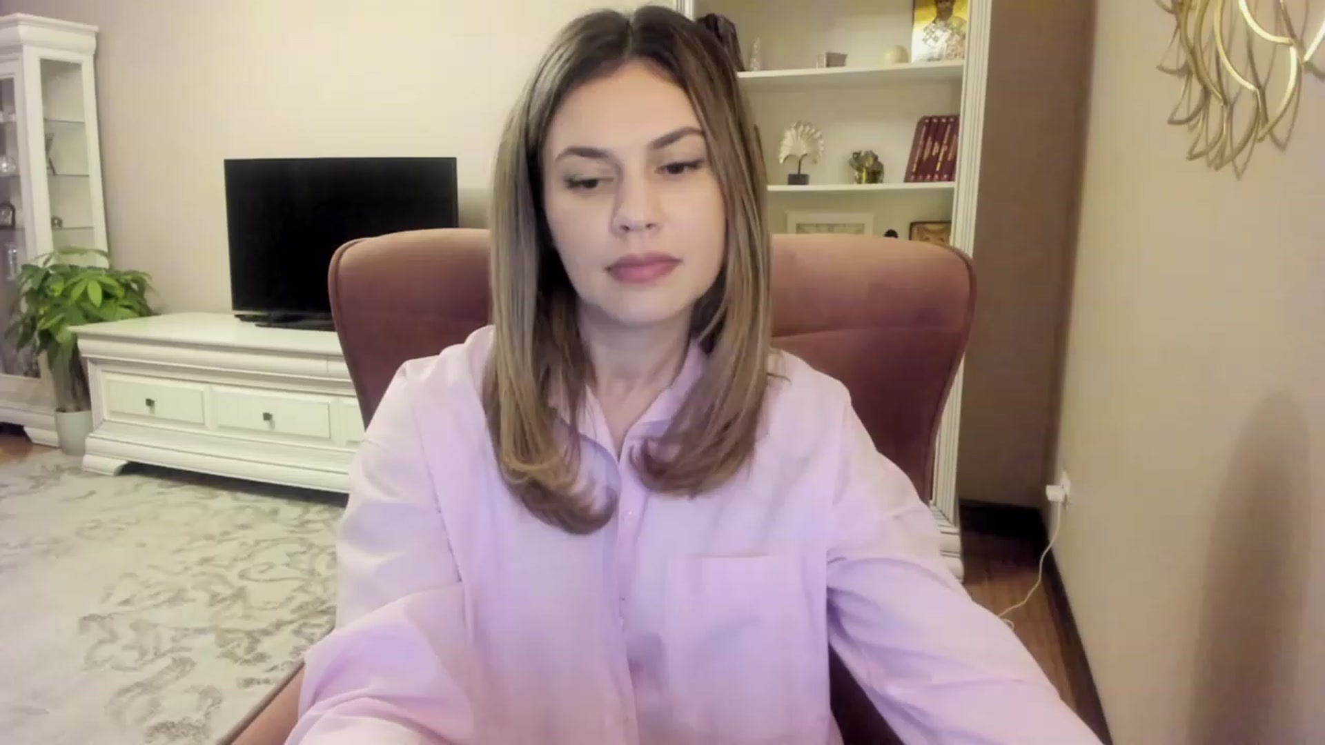 Gallery image thumbnail from Lu126's myfreecams stream on, 11/21/2023, 05:00 image 15 of 20