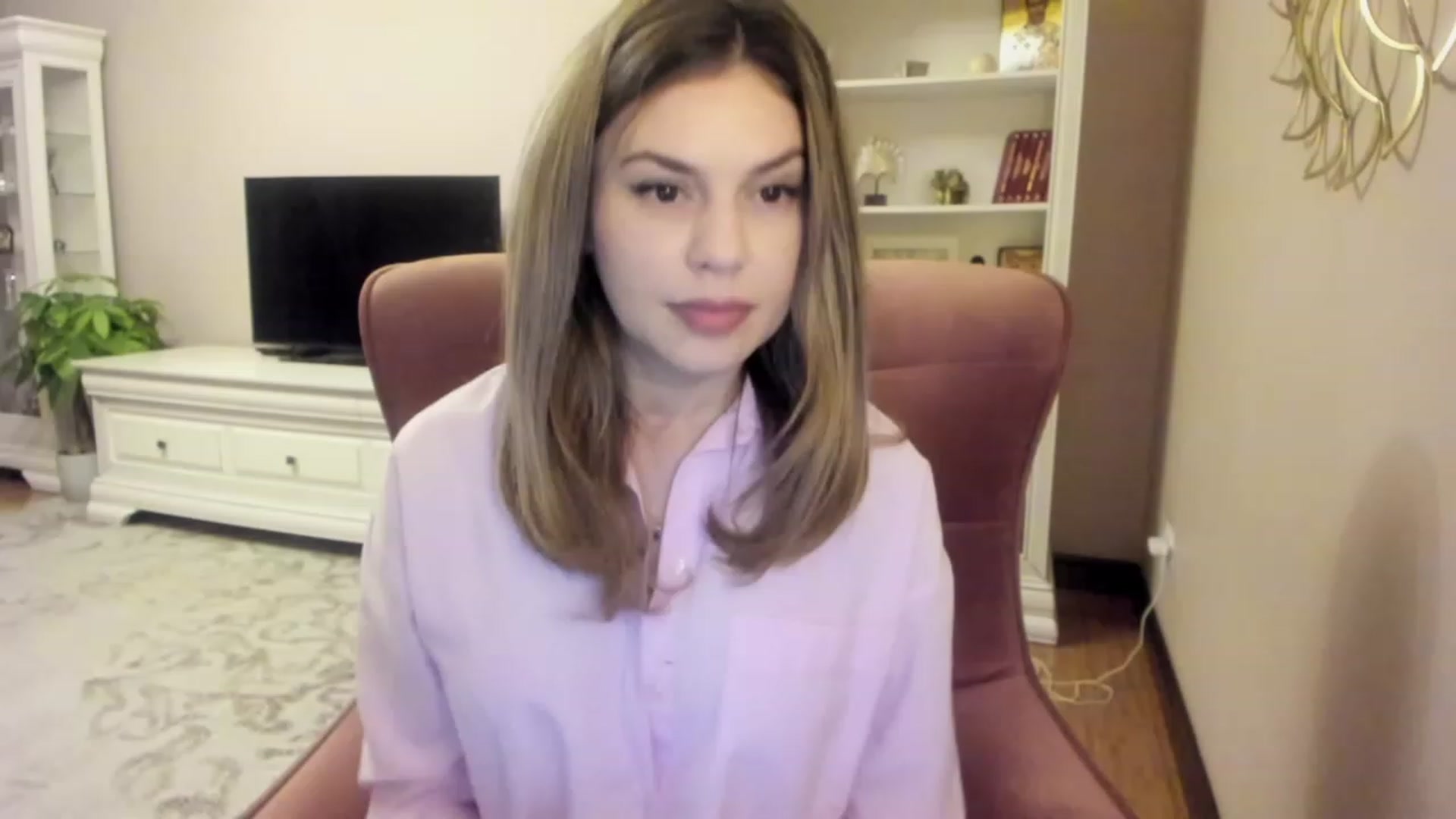 Gallery image thumbnail from Lu126's myfreecams stream on, 11/21/2023, 05:00 image 14 of 20