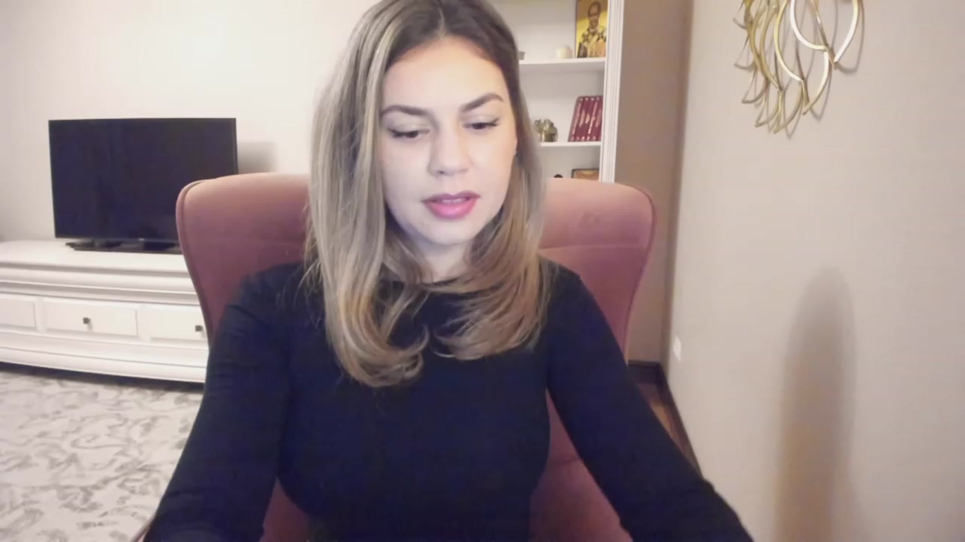 Gallery image thumbnail from Lu126's myfreecams stream on, 11/24/2023, 03:50 image 7 of 20