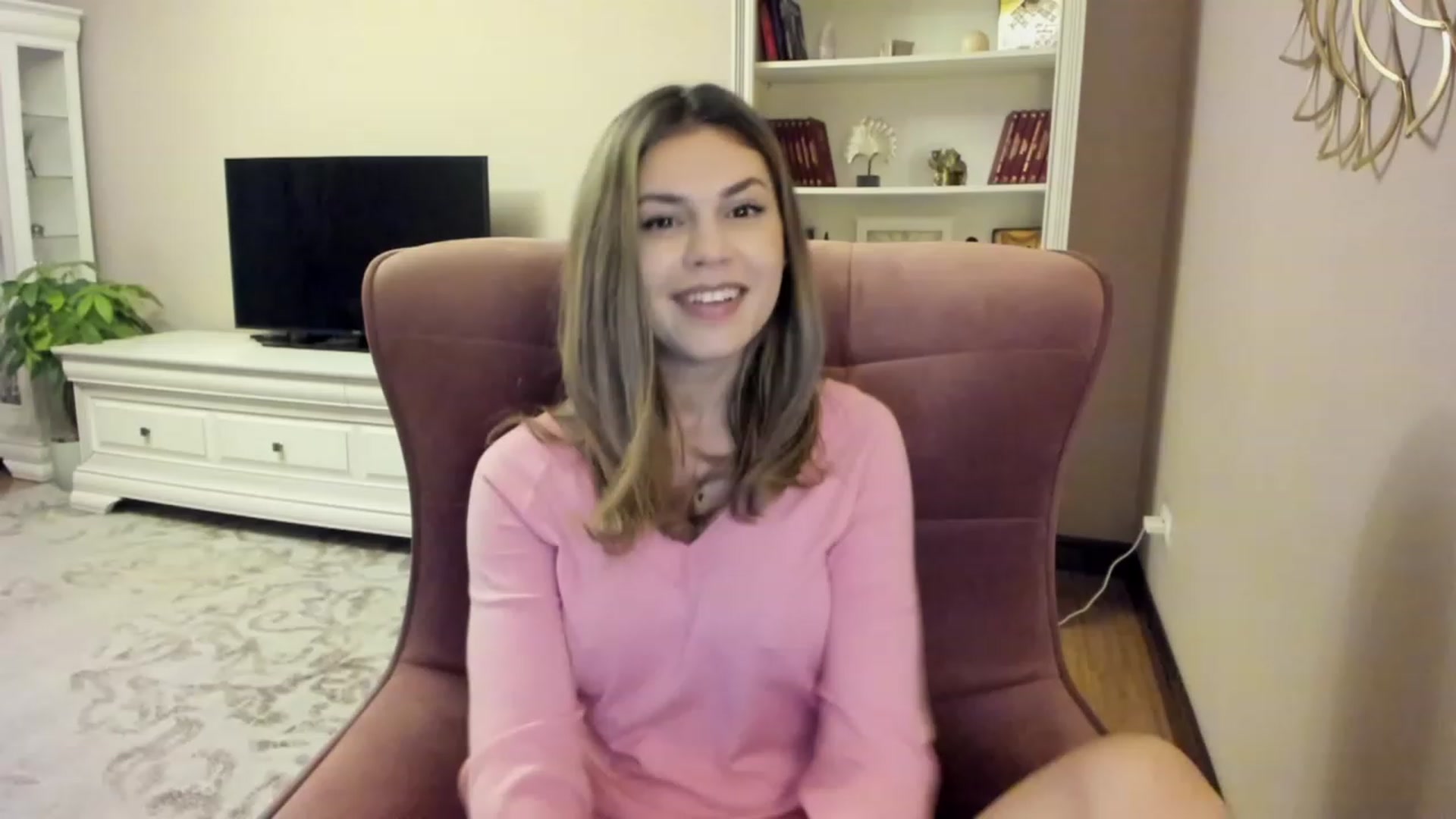 Gallery image thumbnail from Lu126's myfreecams stream on, 11/27/2023, 04:50 image 19 of 20